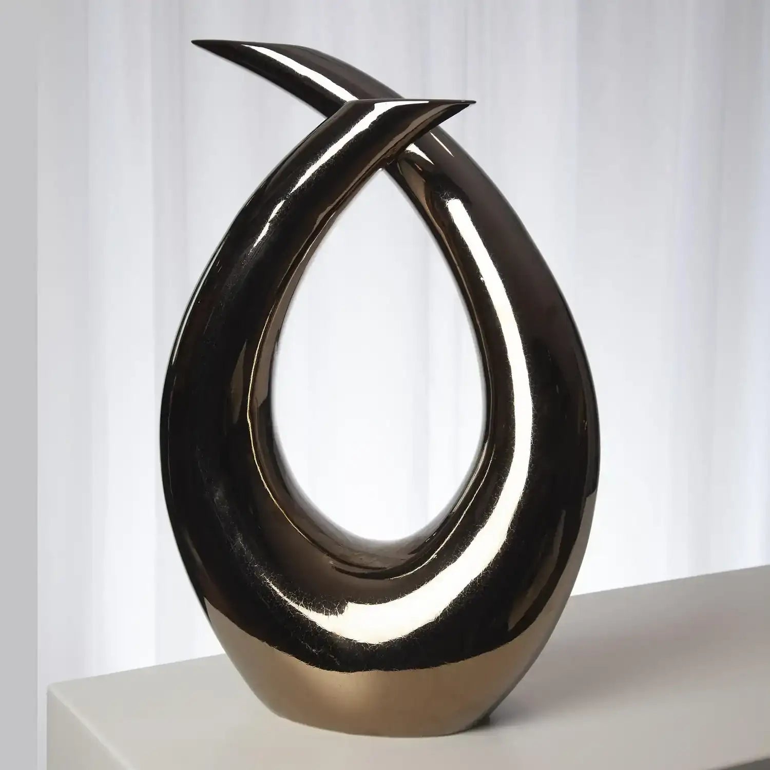 GLOBAL VIEWS LOOP SCULPTURE - Decorative Accents