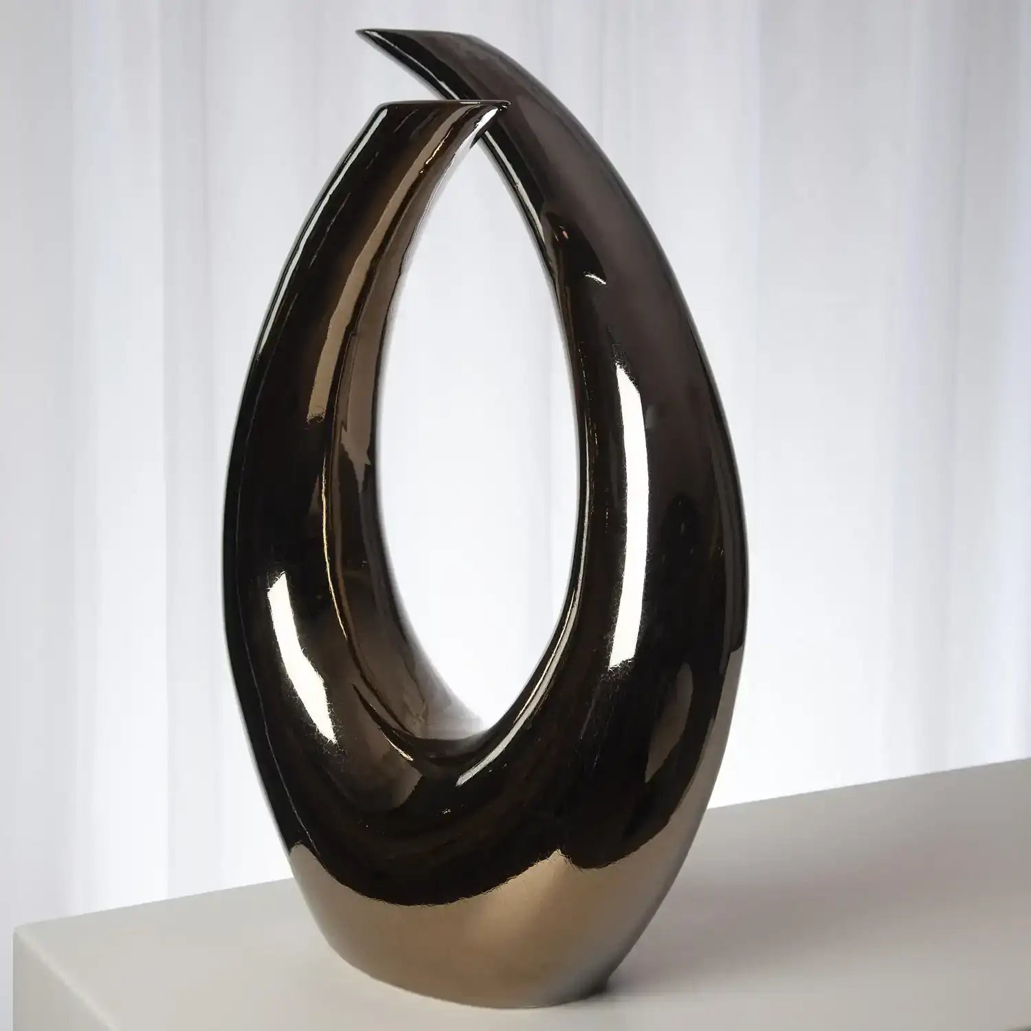 GLOBAL VIEWS LOOP SCULPTURE - Decorative Accents
