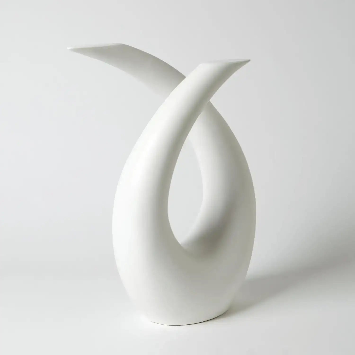 GLOBAL VIEWS LOOP SCULPTURE - Decorative Accents