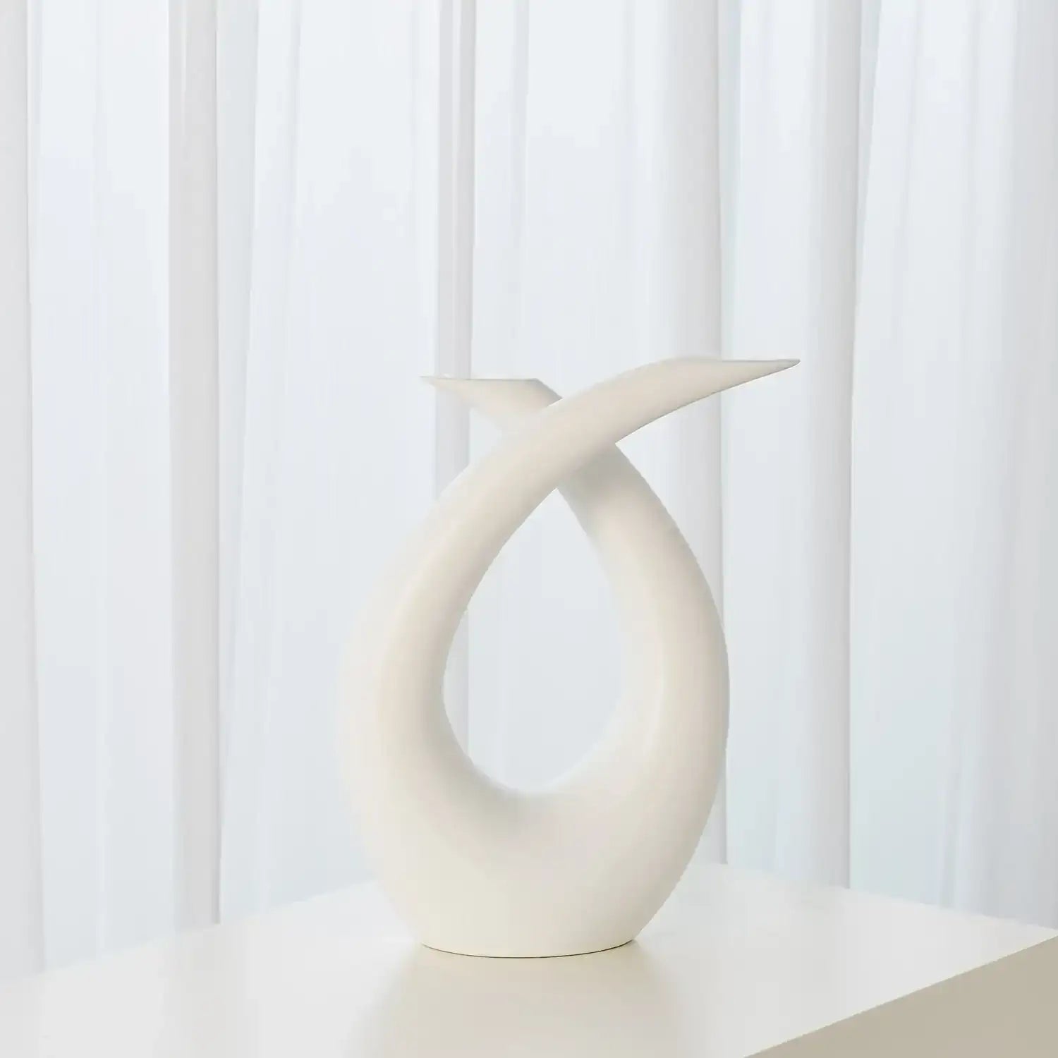 GLOBAL VIEWS LOOP SCULPTURE - Decorative Accents