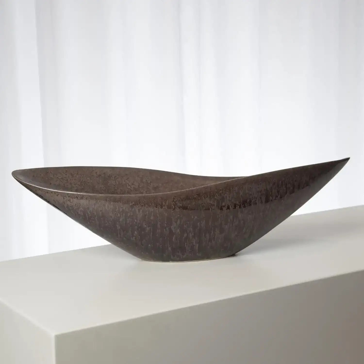GLOBAL VIEWS SEXY BOWL - Decorative Accents