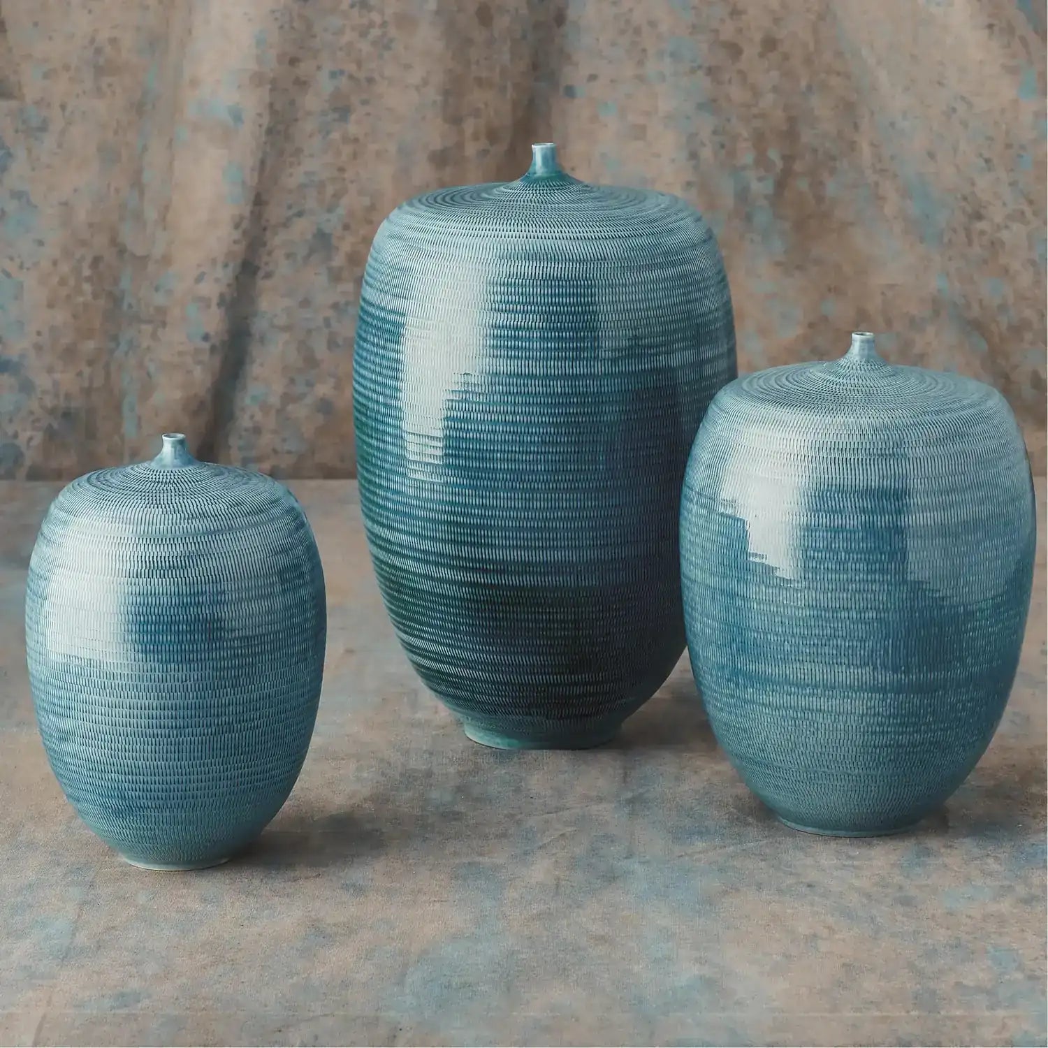 GLOBAL VIEWS FAT BOTTLE - Decorative Accents
