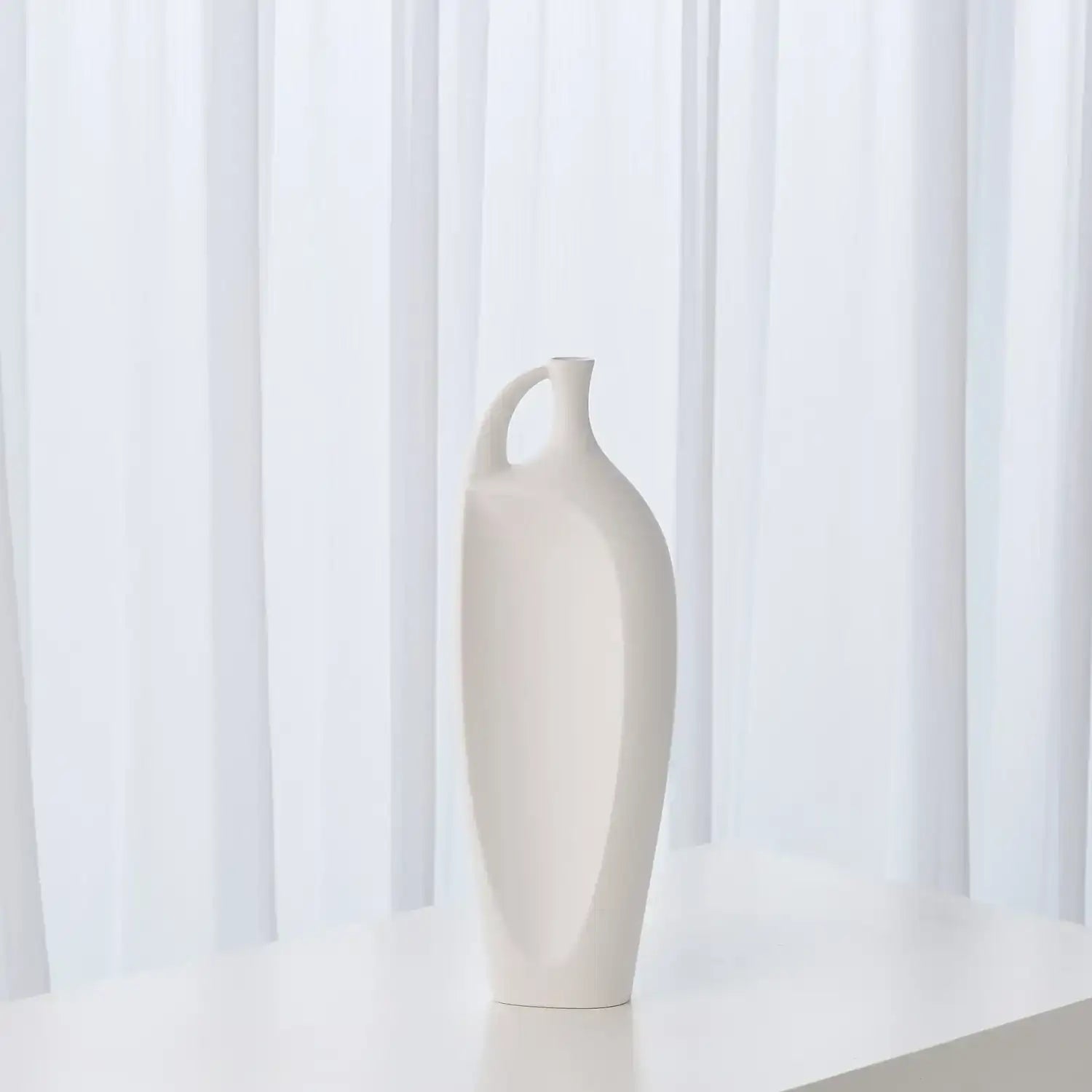 GLOBAL VIEWS INDENTATION VASE - Decorative Accents