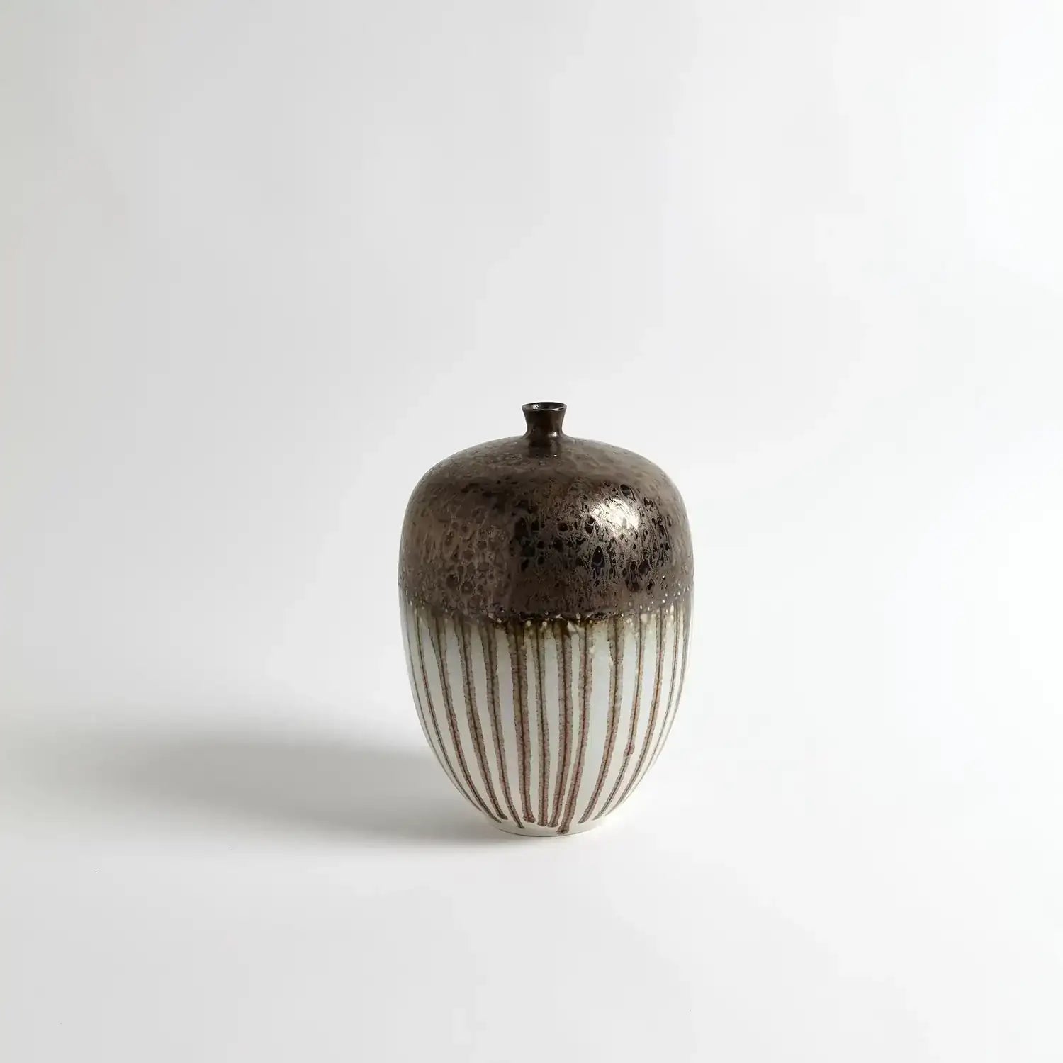 GLOBAL VIEWS REACTIVE BRONZE STRIPE VESSEL - Decorative Accents