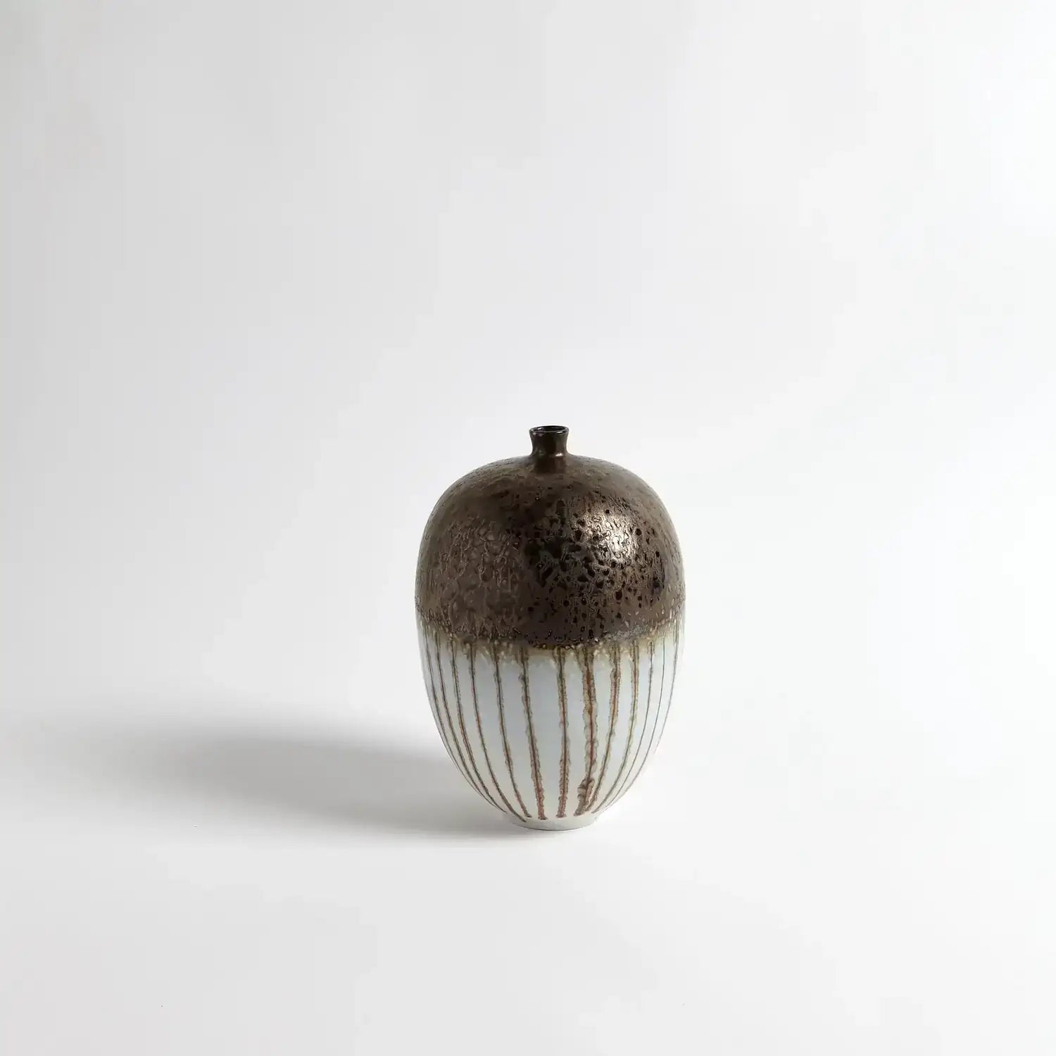 GLOBAL VIEWS REACTIVE BRONZE STRIPE VESSEL - Decorative Accents