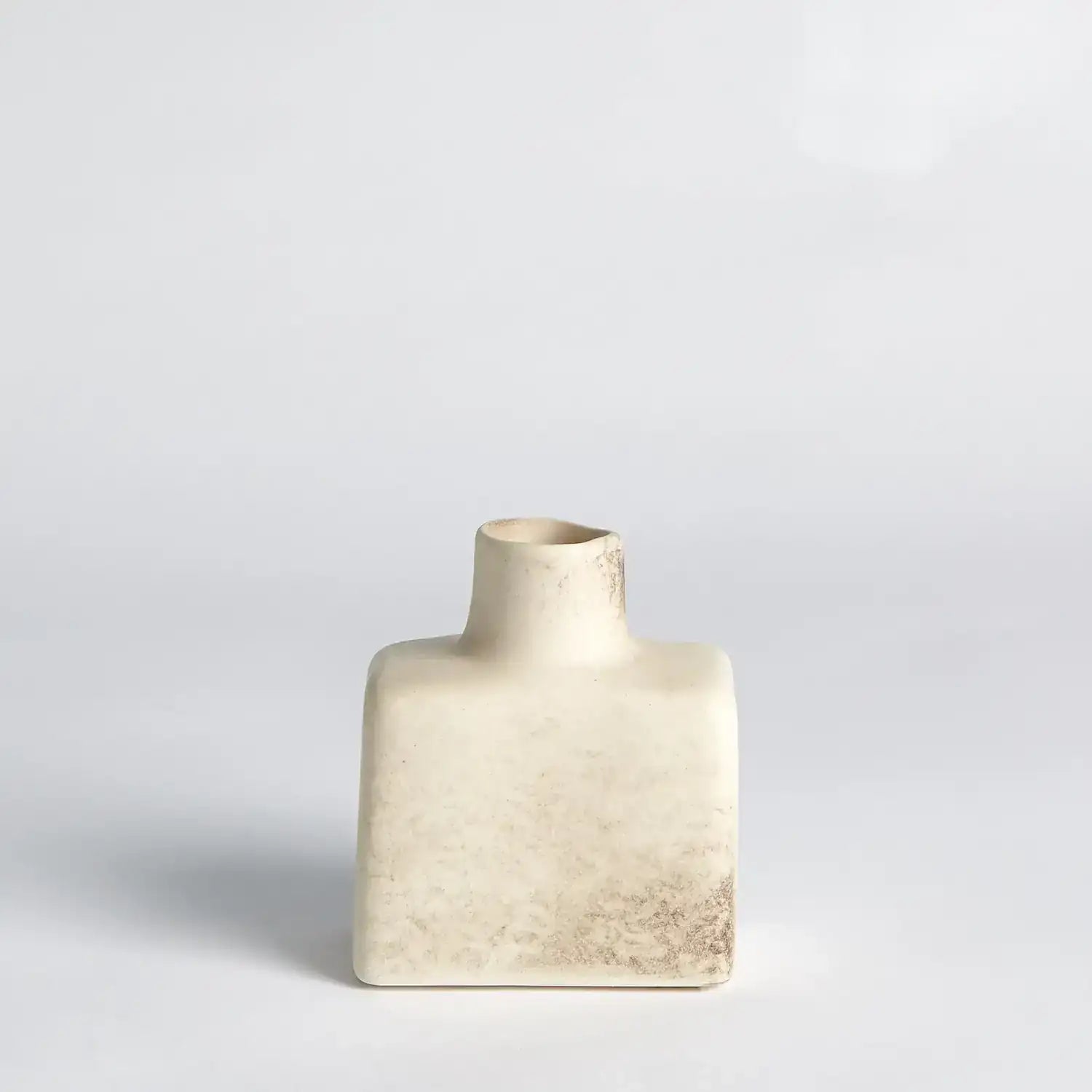 GLOBAL VIEWS SHORT STACK BOTTLE - Decorative Accents
