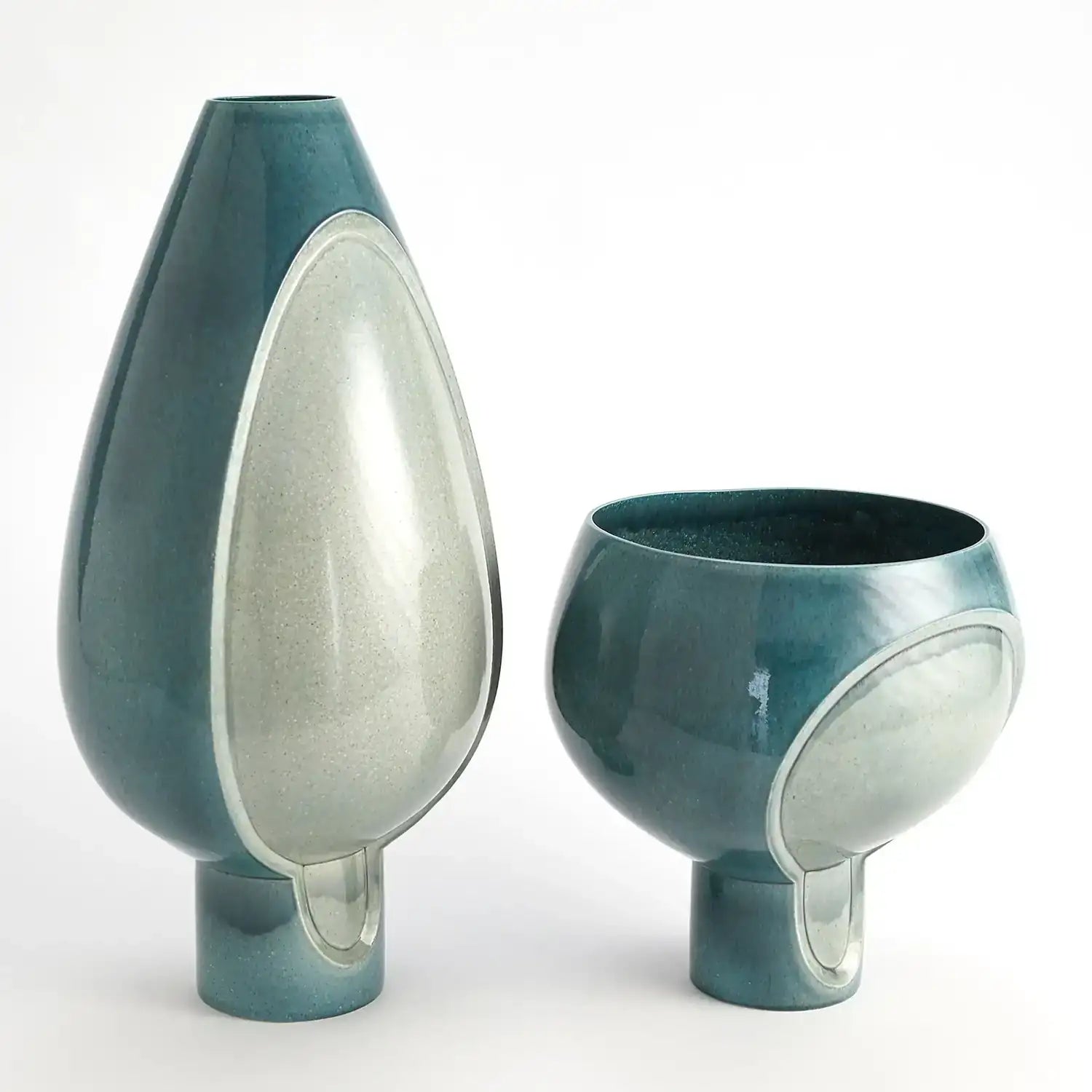 GLOBAL VIEWS TWO TONE POD VASE - Decorative Accents
