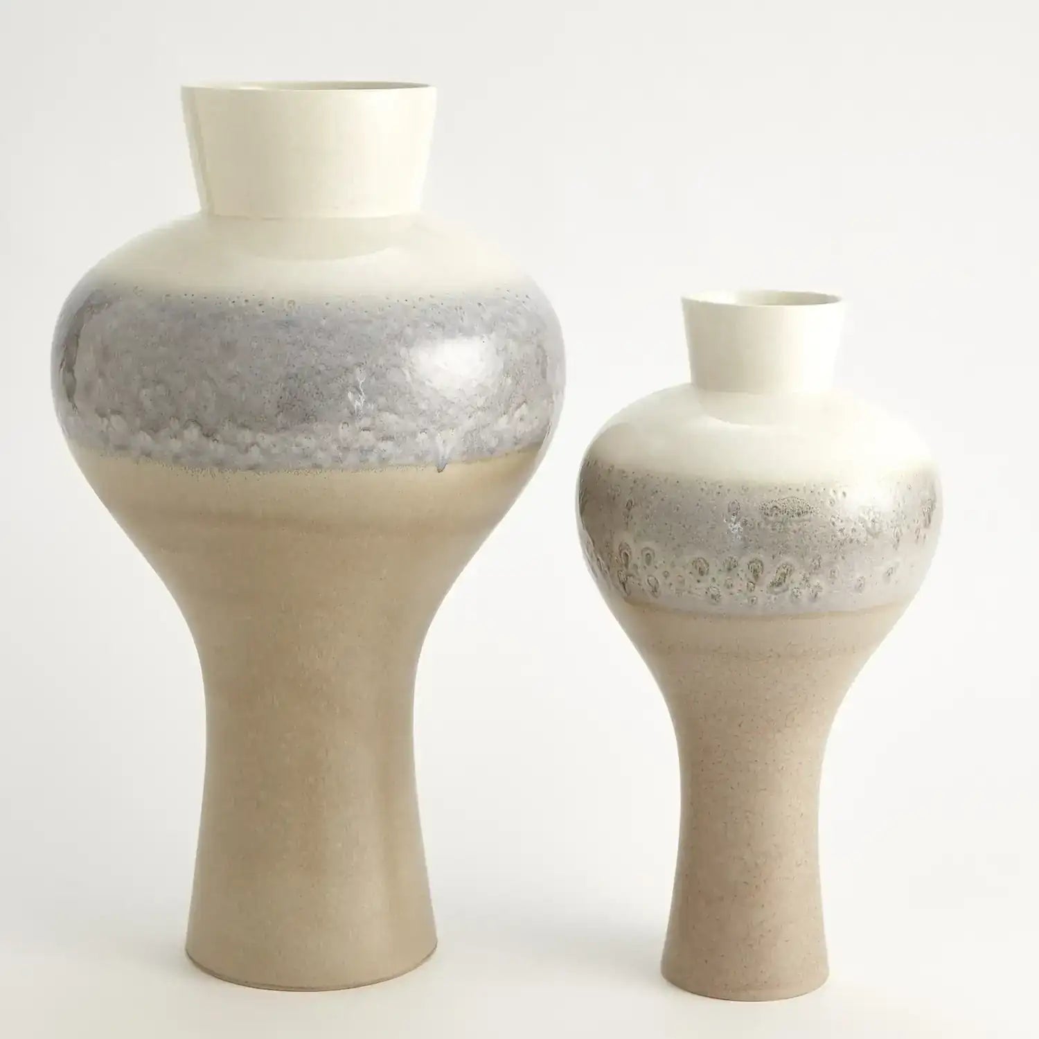 GLOBAL VIEWS CREAM RISES SWELL VASE - Decorative Accents