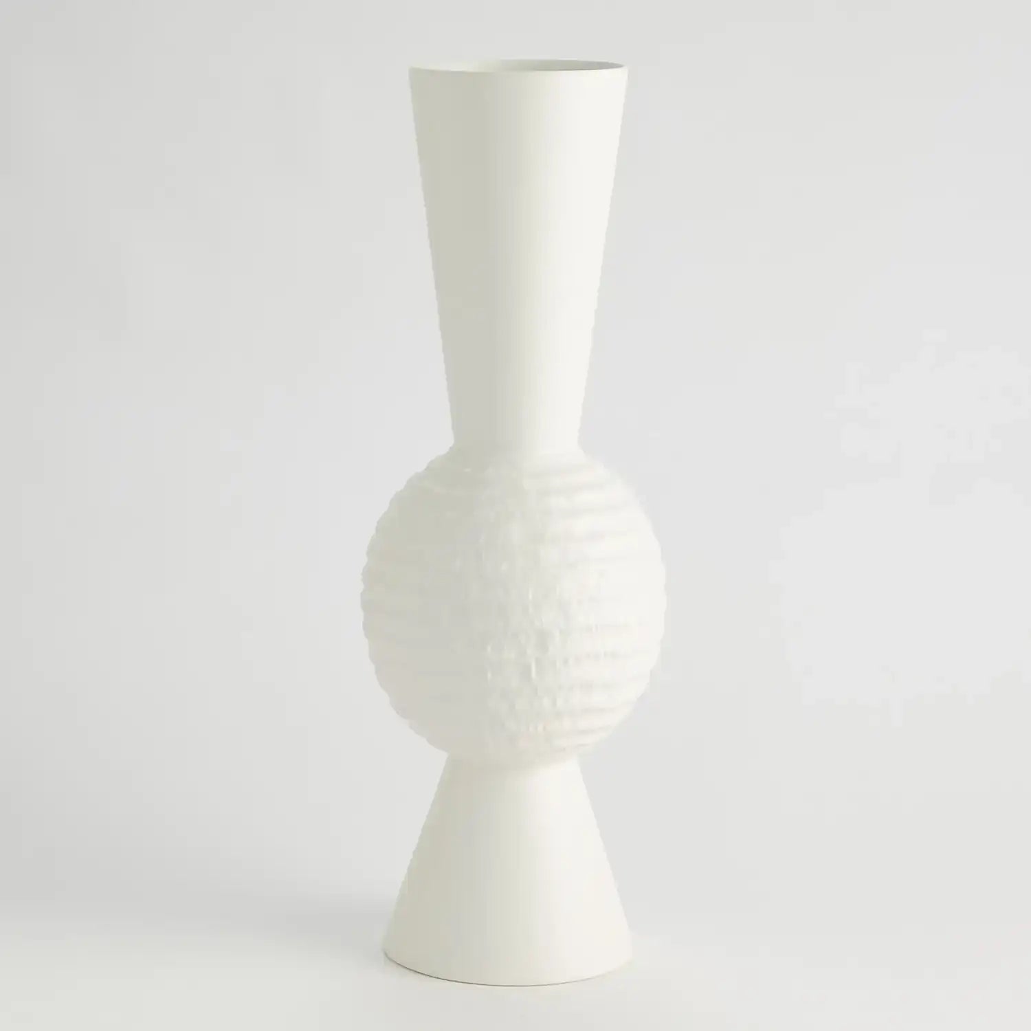 GLOBAL VIEWS LOW CHISELED ORB VASE - Decorative Accents