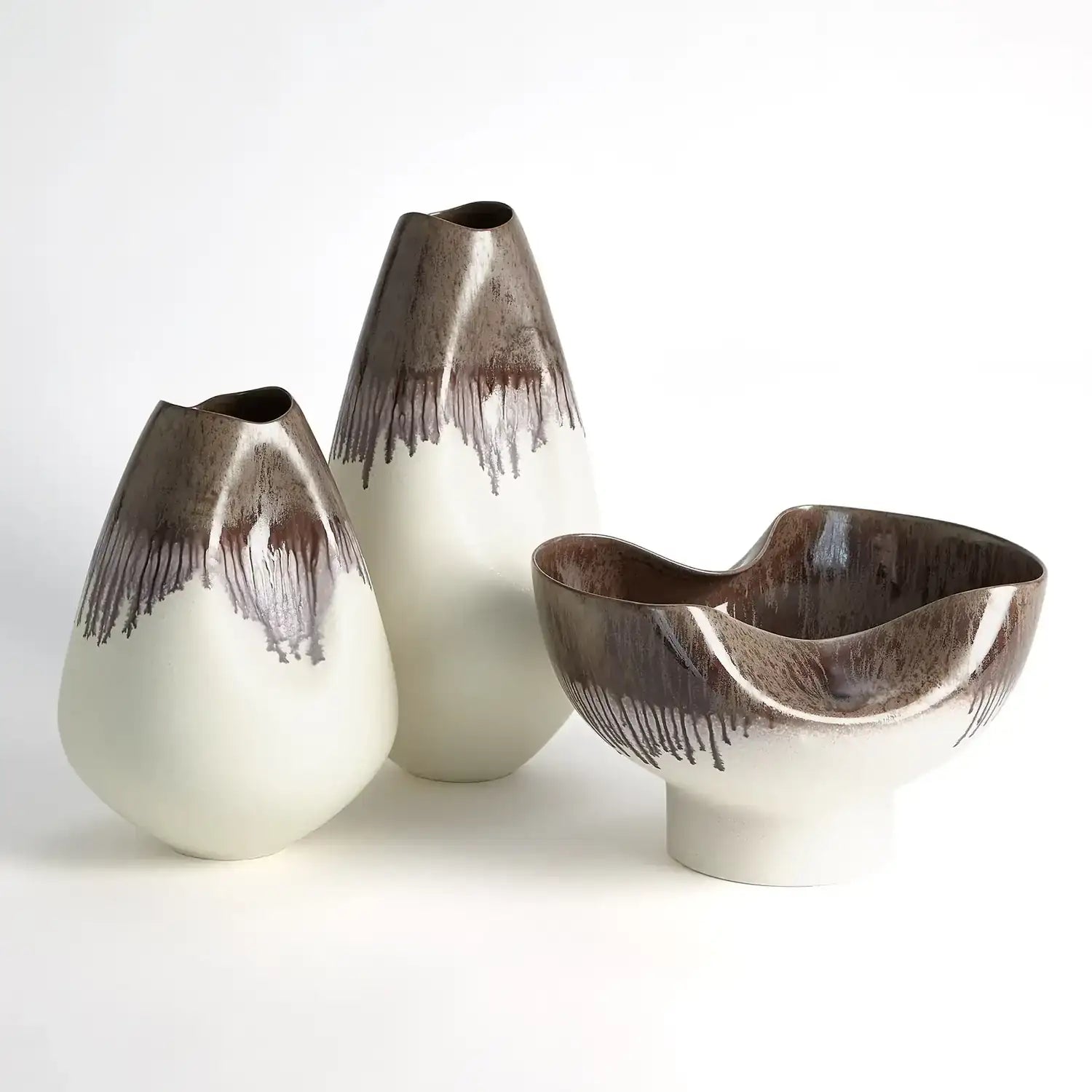 GLOBAL VIEWS DENTED VASE - Decorative Accents