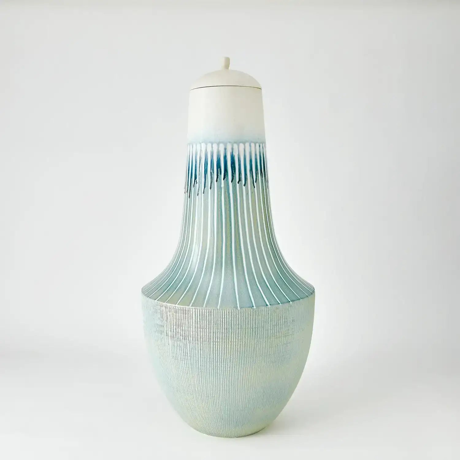 GLOBAL VIEWS STRIPED FLAIR URN - Decorative Accents
