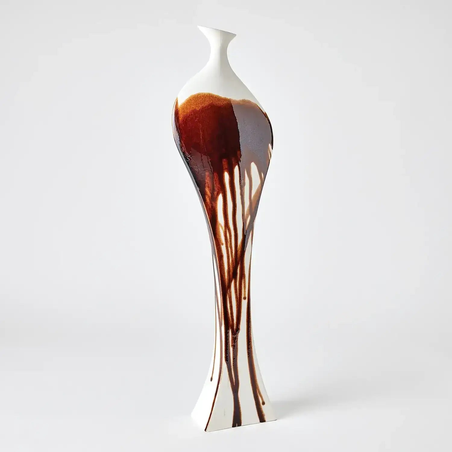 GLOBAL VIEWS CURVY BOTTLE - Decorative Accents