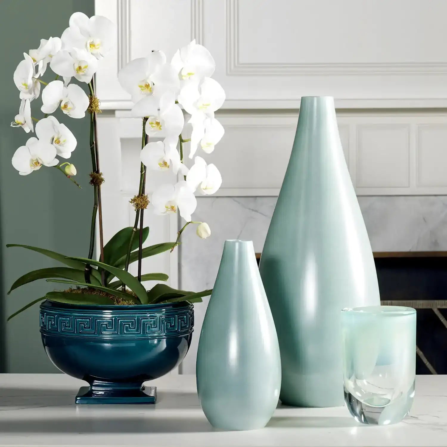 GLOBAL VIEWS FEATHERED VASE - Decorative Accents
