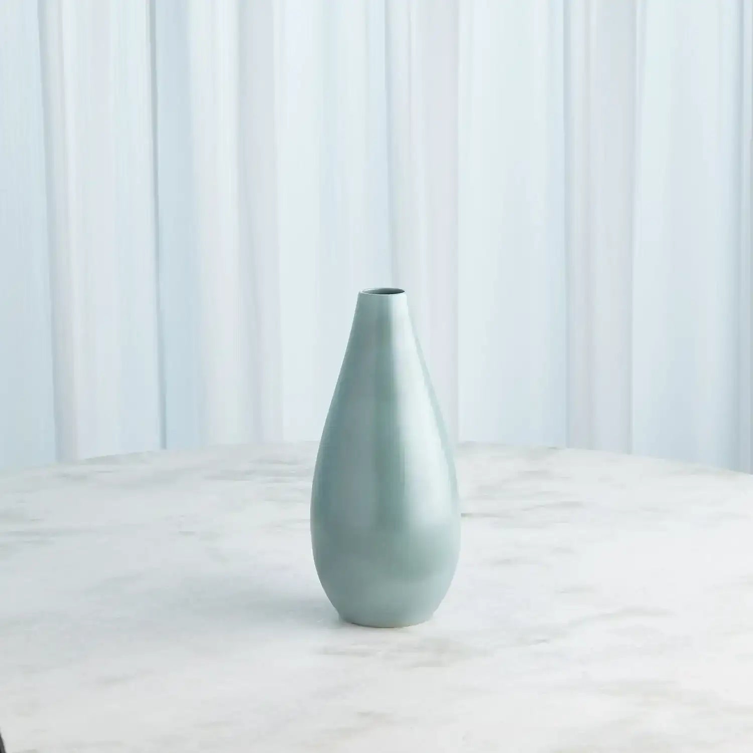 GLOBAL VIEWS FEATHERED VASE - Decorative Accents