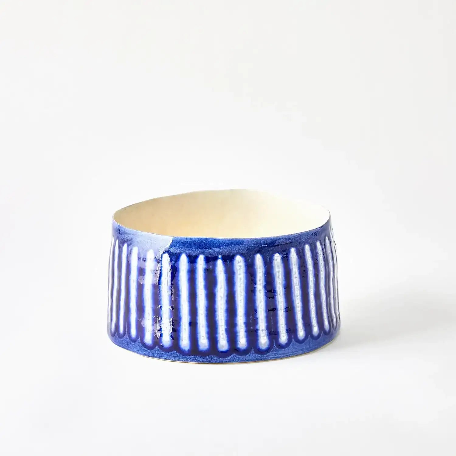 GLOBAL VIEWS STRIPED ORGANIC POT - Decorative Accents