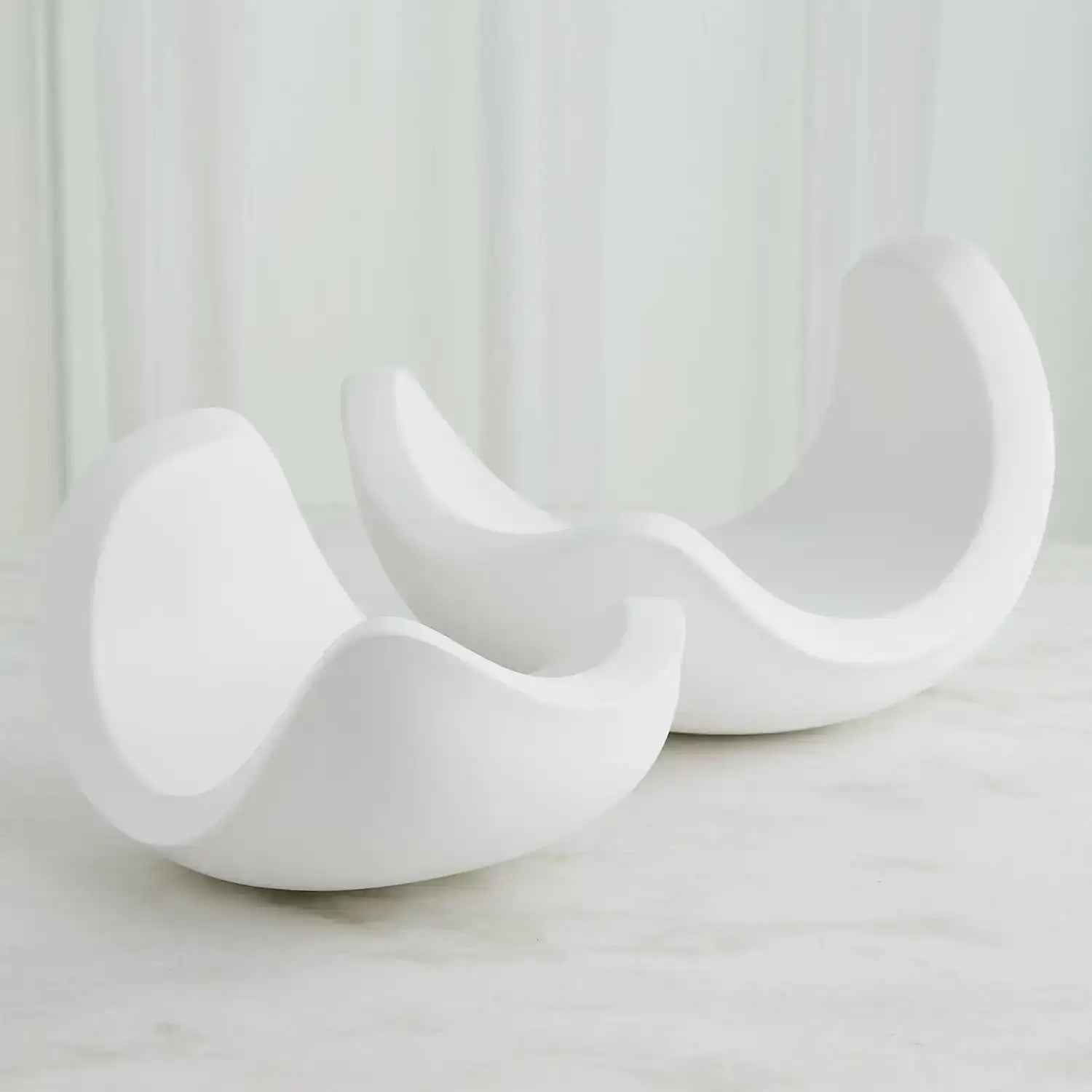 GLOBAL VIEWS CURL BOWL - Decorative Accents
