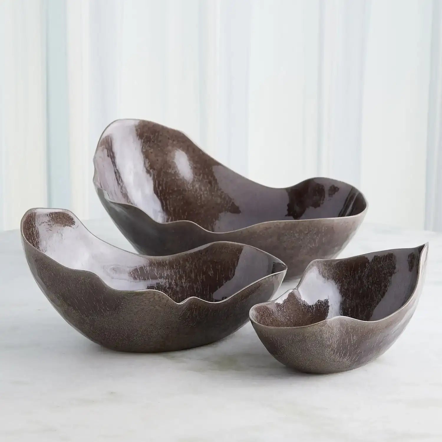 GLOBAL VIEWS HORN BOWL - Decorative Accents
