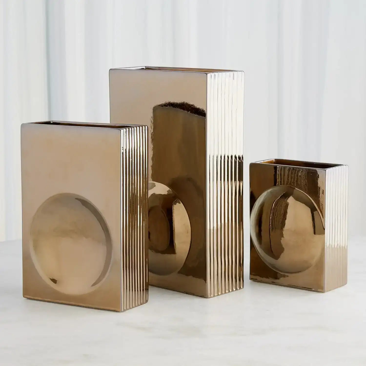 GLOBAL VIEWS SYMBIOTIC VASE - Decorative Accents