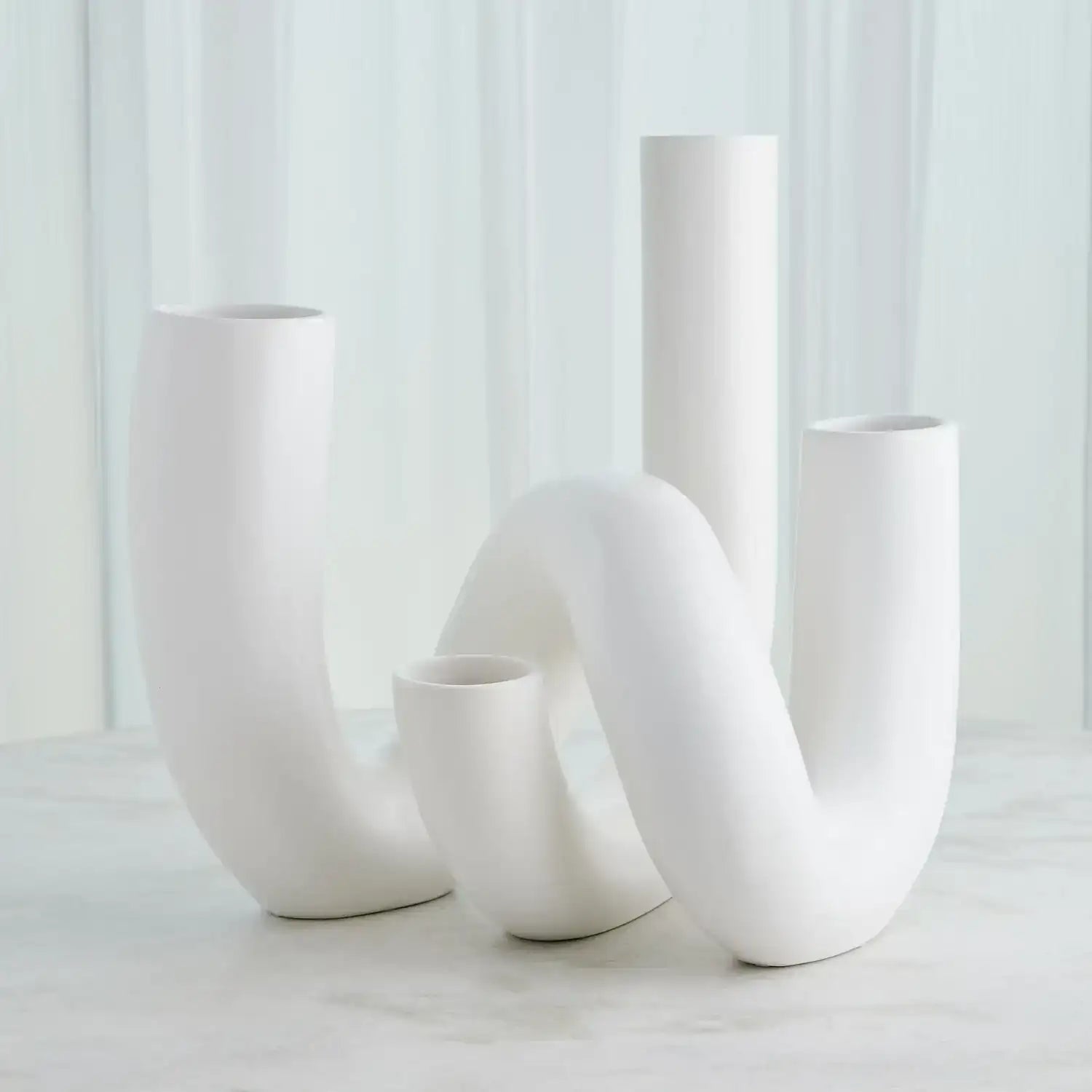 GLOBAL VIEWS CELLENTANI VASE SET - Decorative Accents