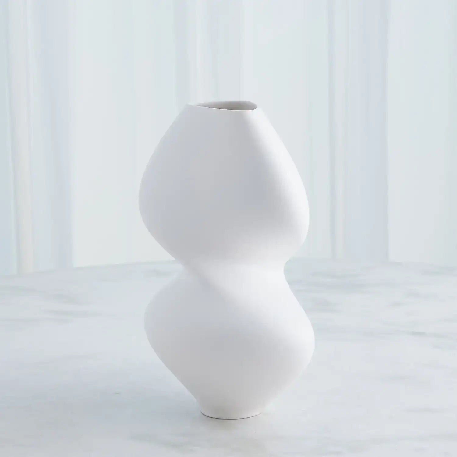 GLOBAL VIEWS HUSHED VASE - Decorative Accents