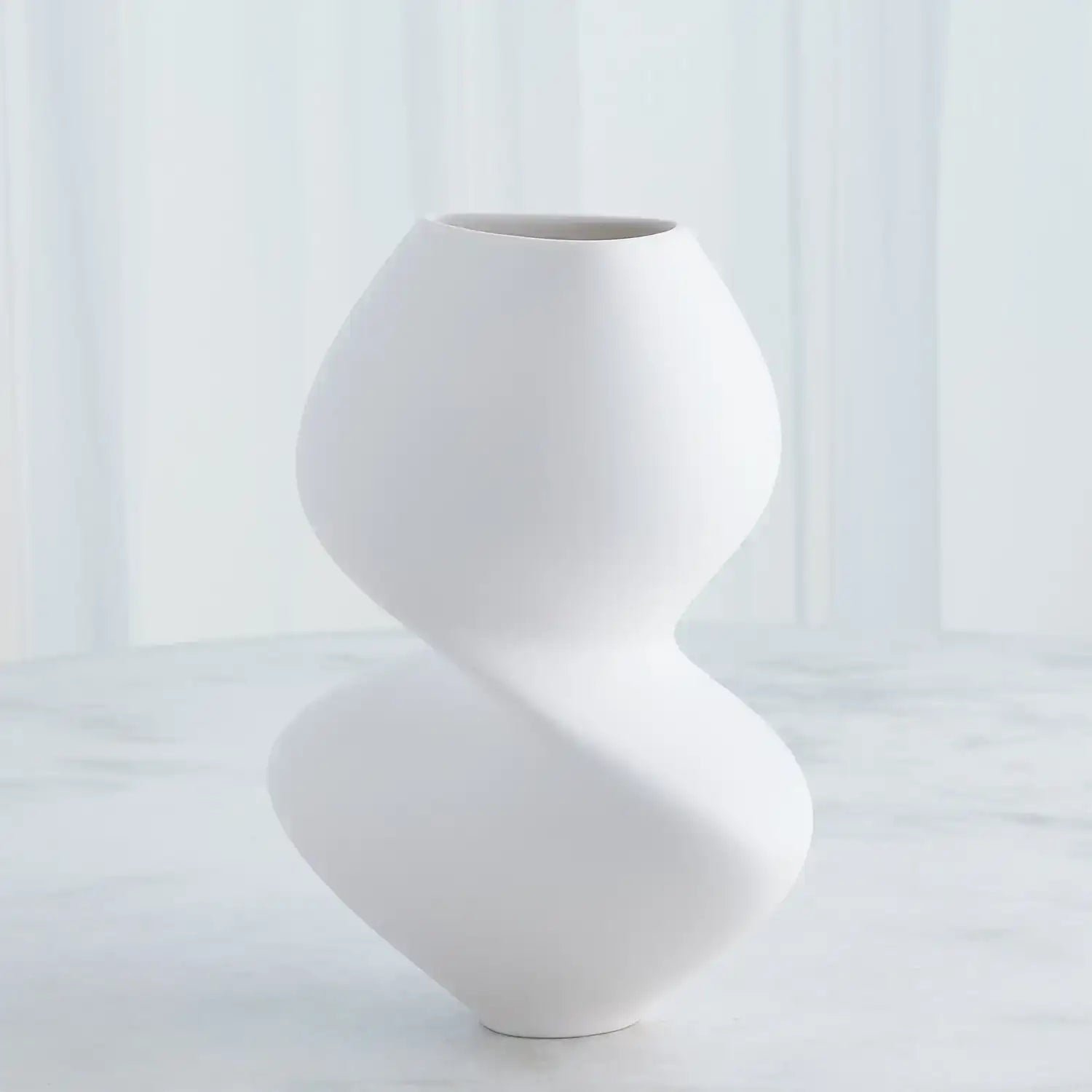 GLOBAL VIEWS HUSHED VASE - Decorative Accents