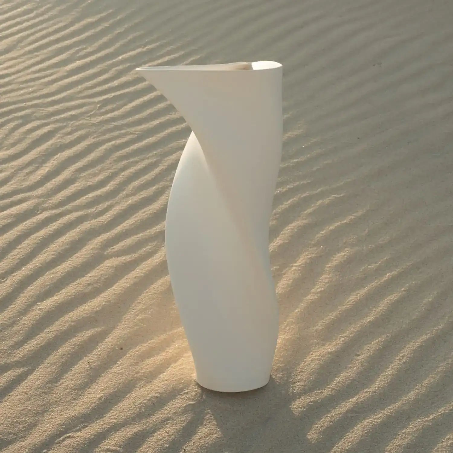 GLOBAL VIEWS EUPHONIOUS VASE - Decorative Accents