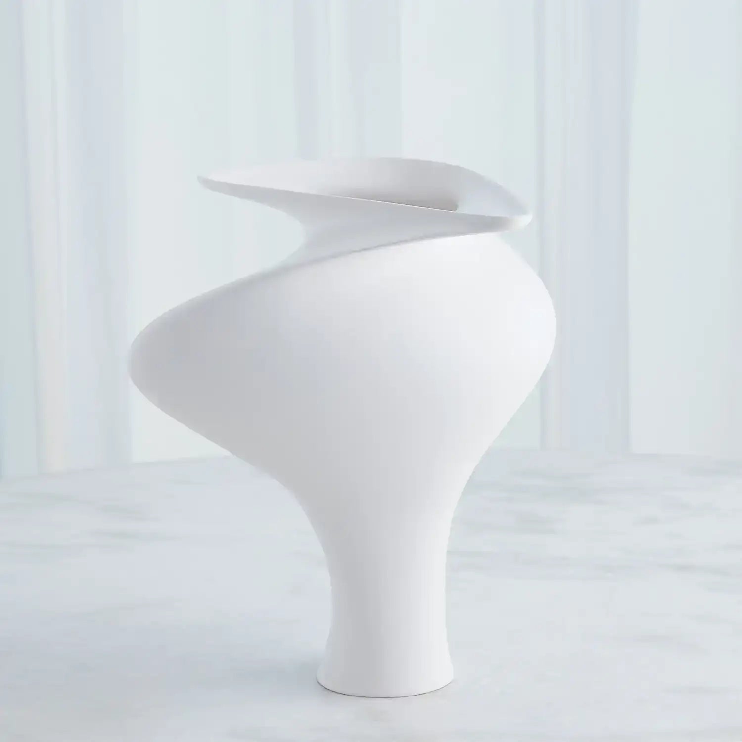 GLOBAL VIEWS TRANQUILITY VASE - Decorative Accents