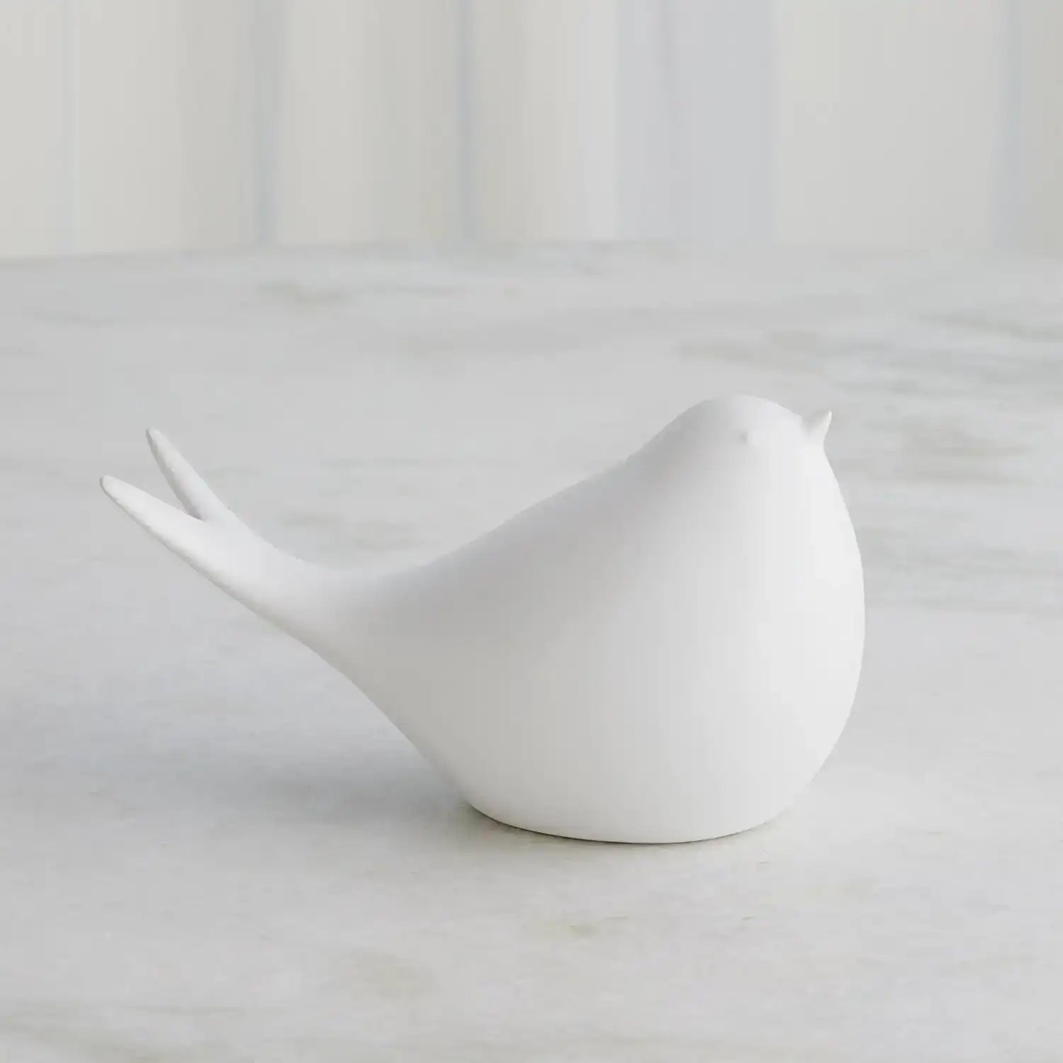 GLOBAL VIEWS SATED BIRD - Decorative Accents