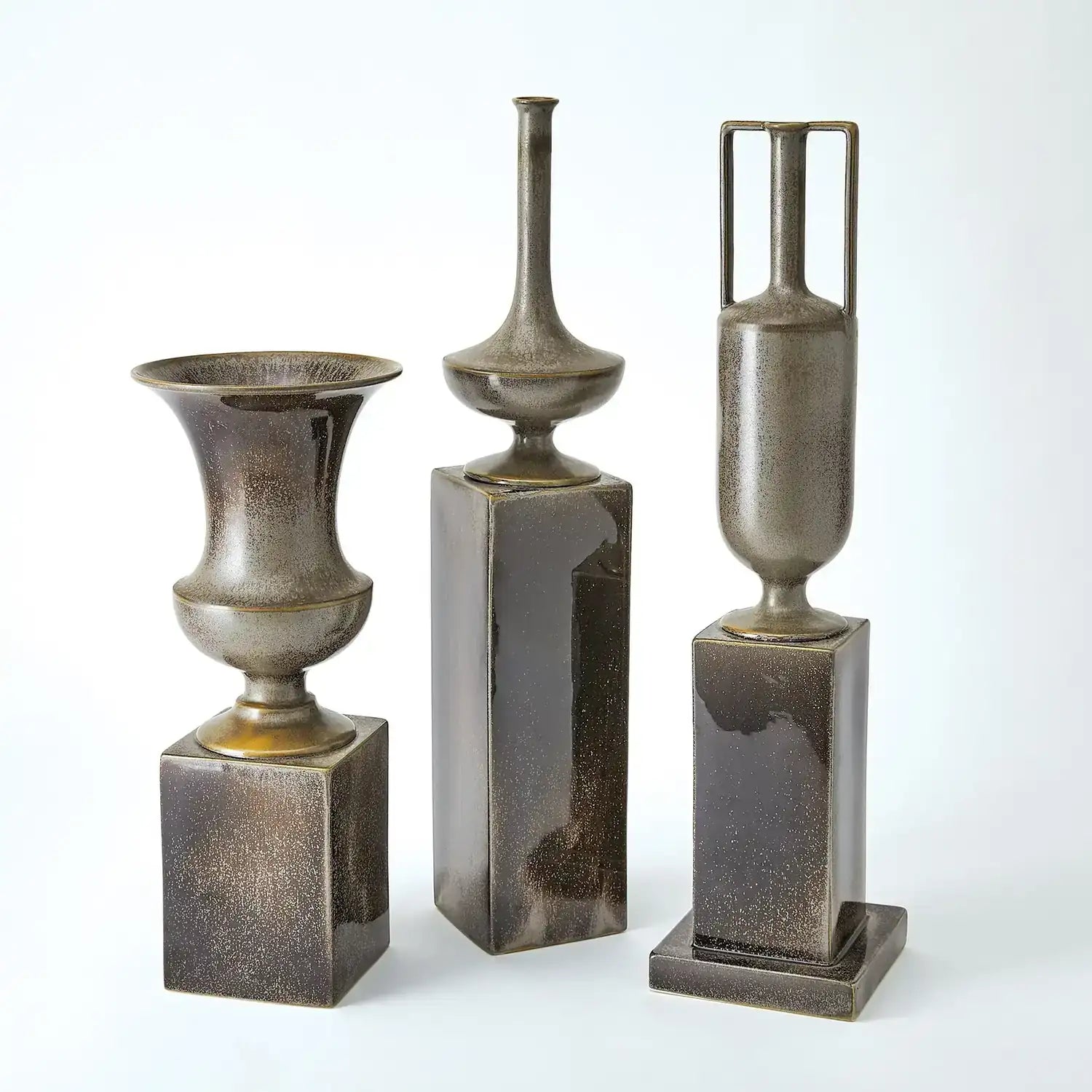 GLOBAL VIEWS PEDESTAL VASE - Decorative Accents