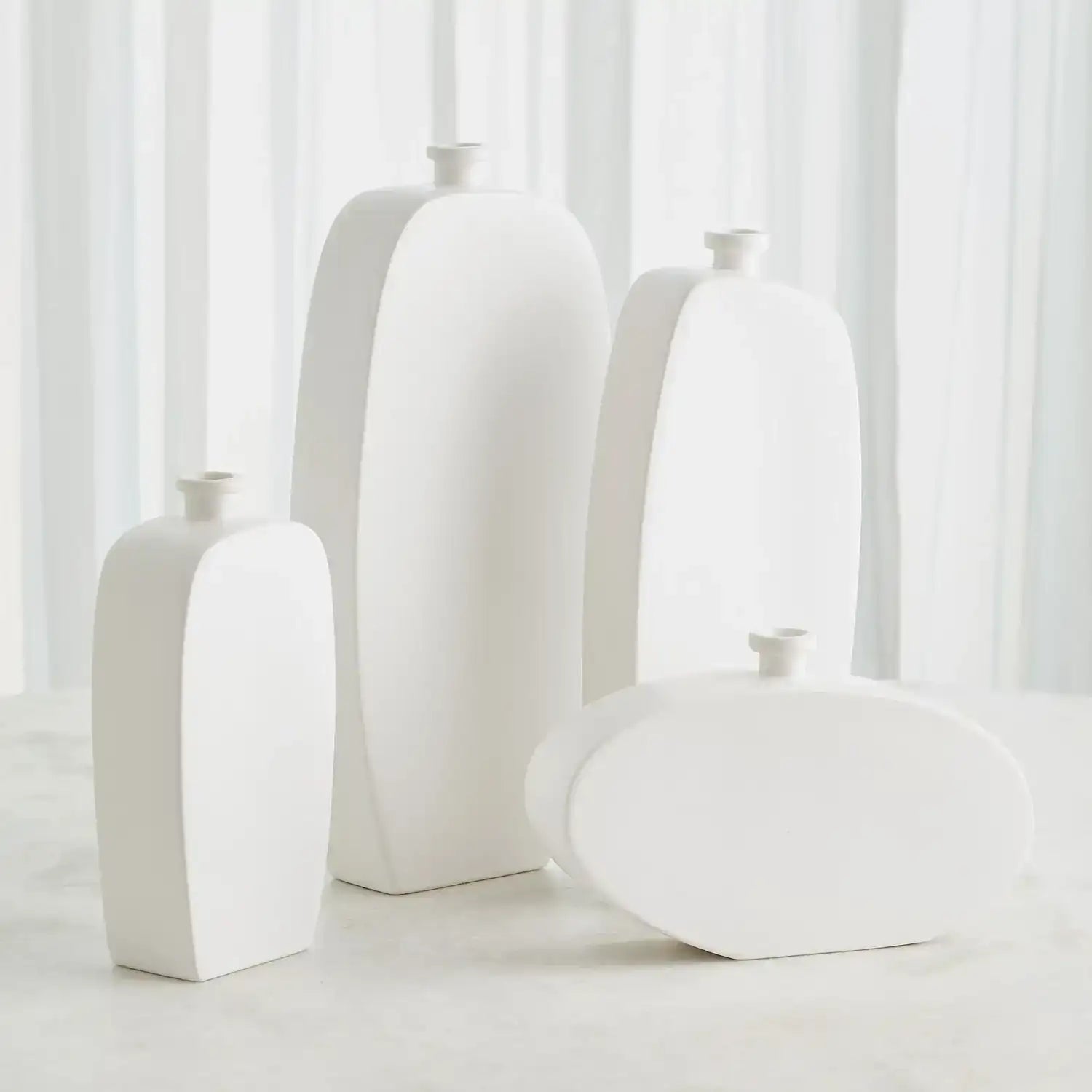 GLOBAL VIEWS BRIDWELL BOTTLE - Decorative Accents