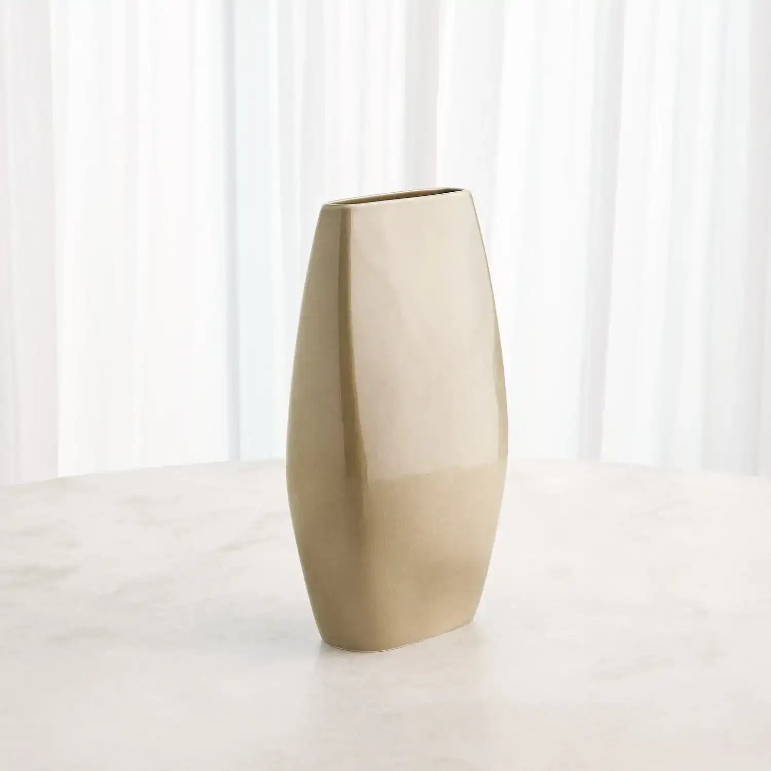 GLOBAL VIEWS CICADA VASE - Decorative Accents