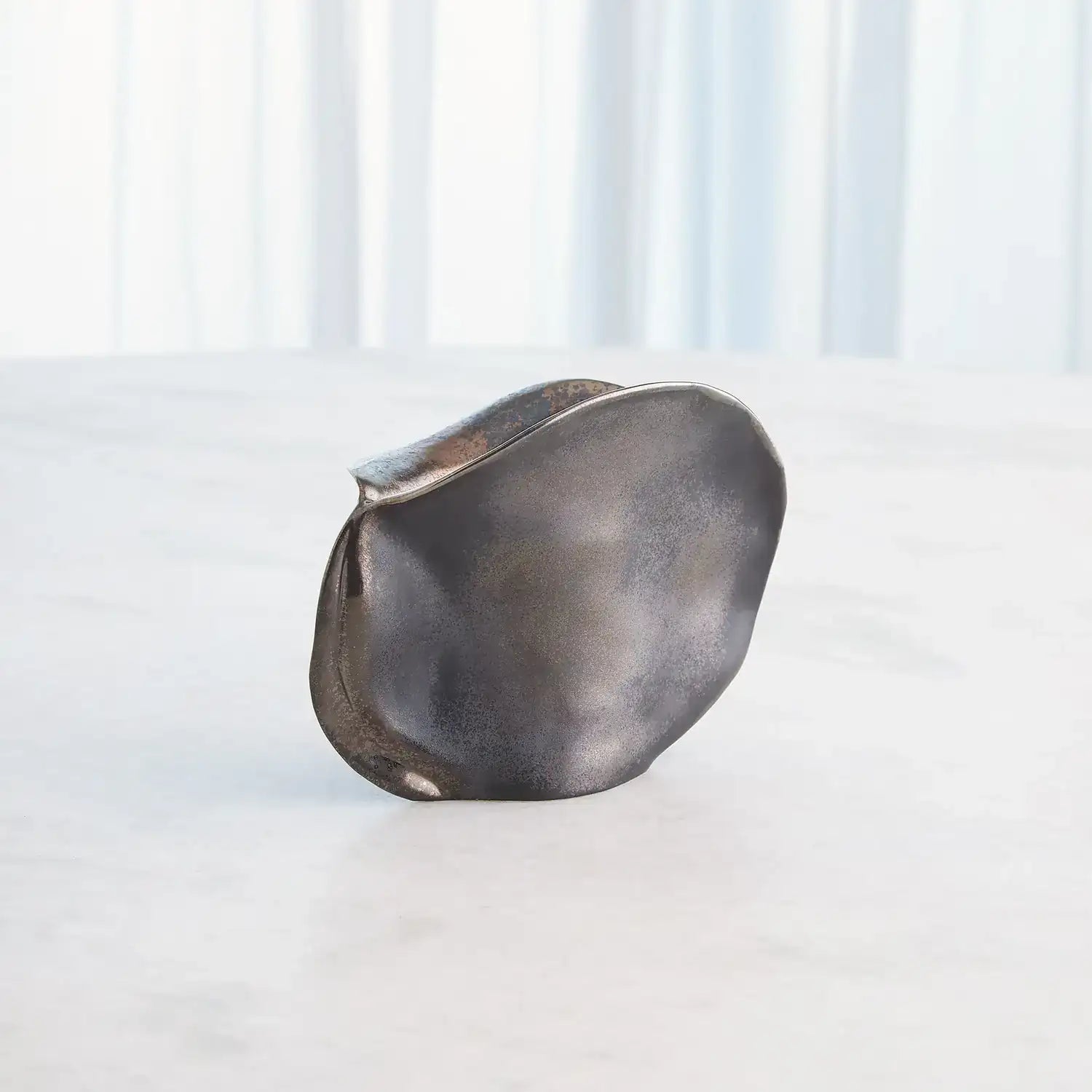 GLOBAL VIEWS BOCCA VASE - Decorative Accents