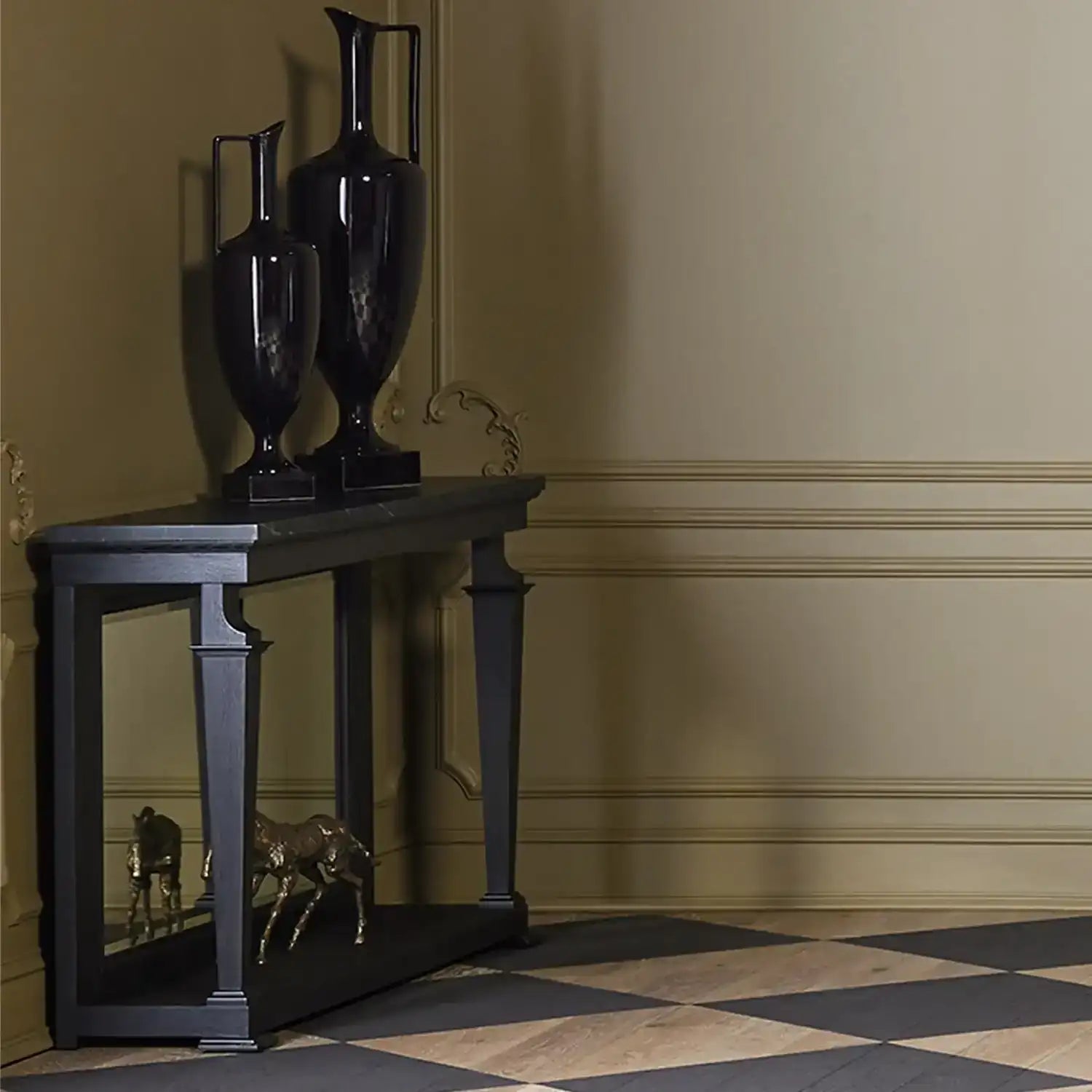 GLOBAL VIEWS QUIET CURVE URN - Decorative Accents