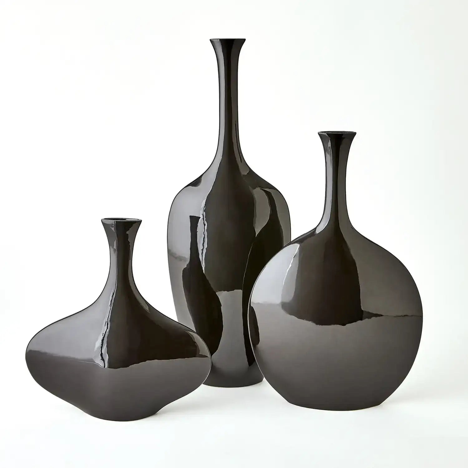 GLOBAL VIEWS SILHOUETTE VASE - Decorative Accents