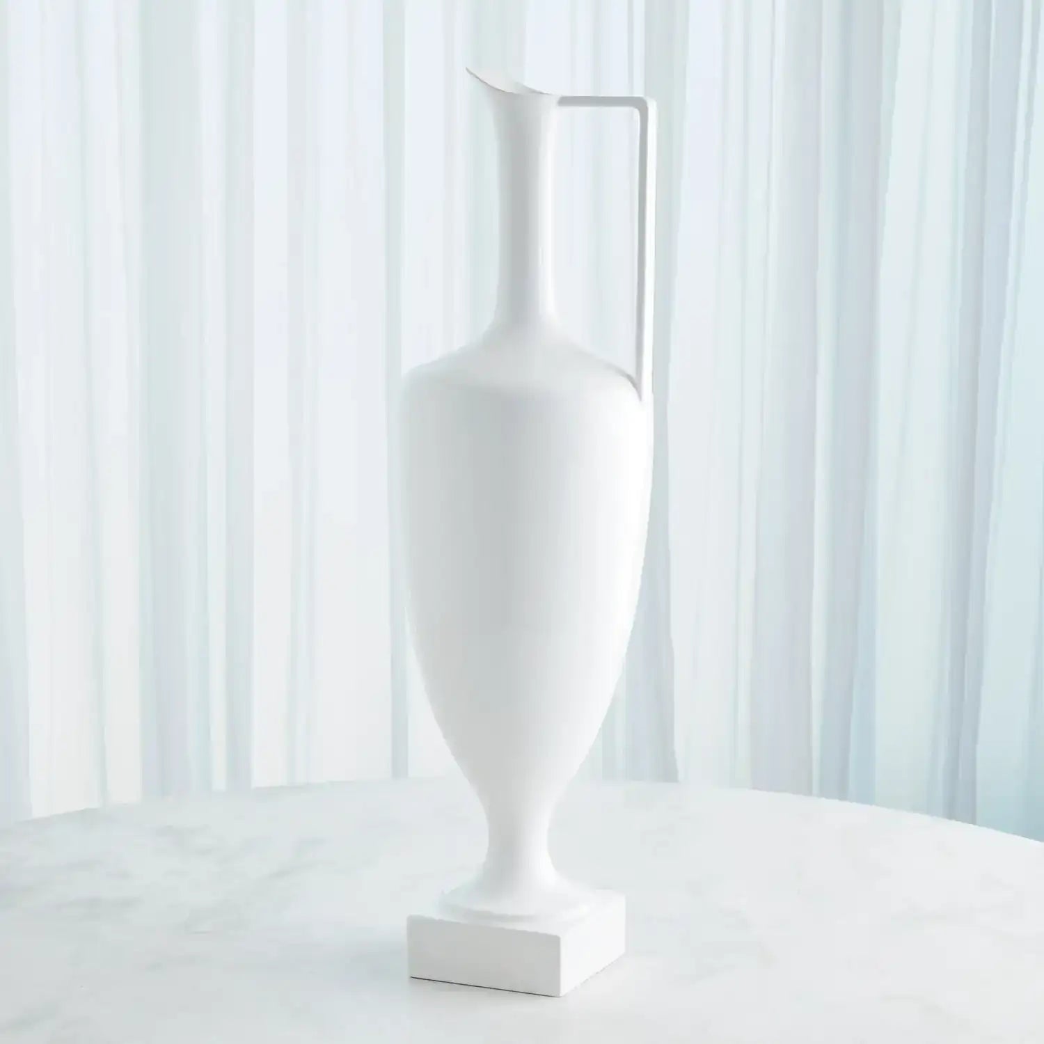 GLOBAL VIEWS QUIET CURVE URN - Decorative Accents