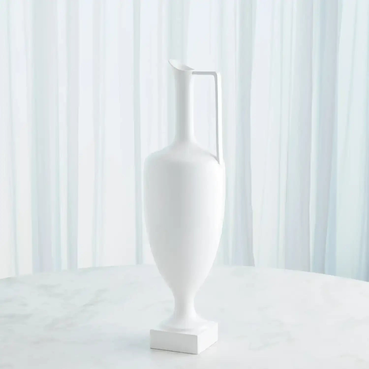 GLOBAL VIEWS QUIET CURVE URN - Decorative Accents