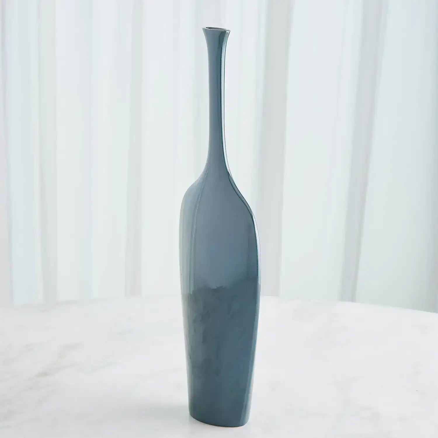 GLOBAL VIEWS SILHOUETTE VASE - Decorative Accents