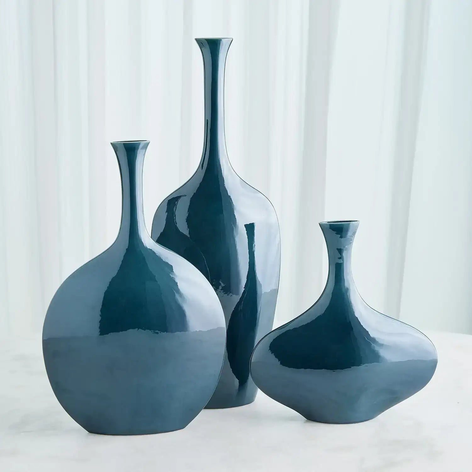 GLOBAL VIEWS SILHOUETTE VASE - Decorative Accents