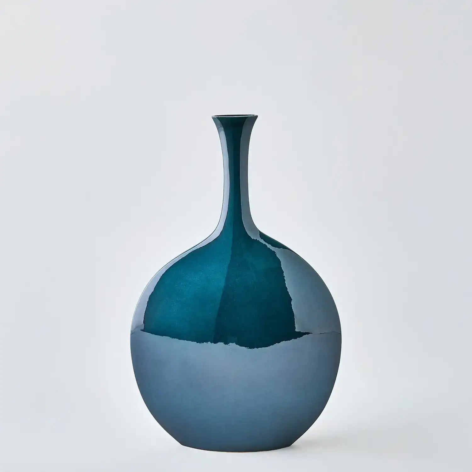 GLOBAL VIEWS SILHOUETTE VASE - Decorative Accents