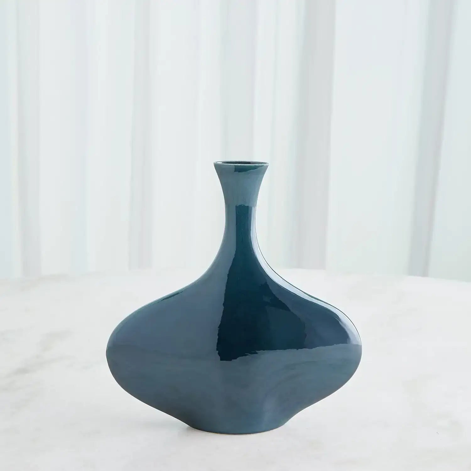GLOBAL VIEWS SILHOUETTE VASE - Decorative Accents