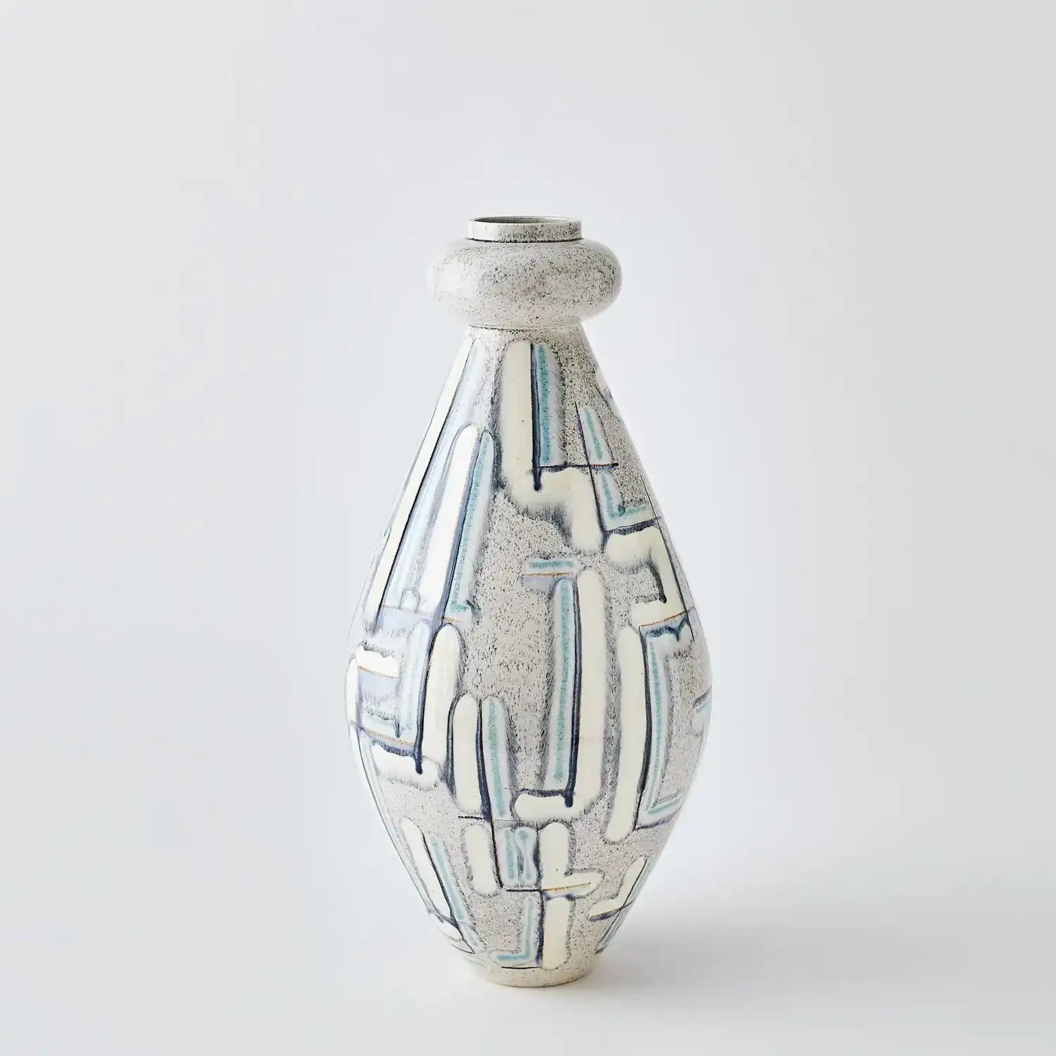 GLOBAL VIEWS SPINDLE VASE - Decorative Accents