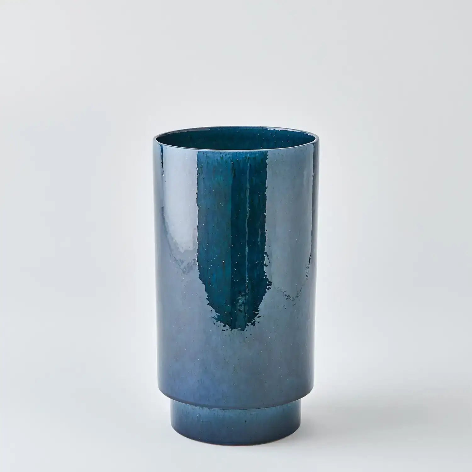 GLOBAL VIEWS ROLO VASE - Decorative Accents
