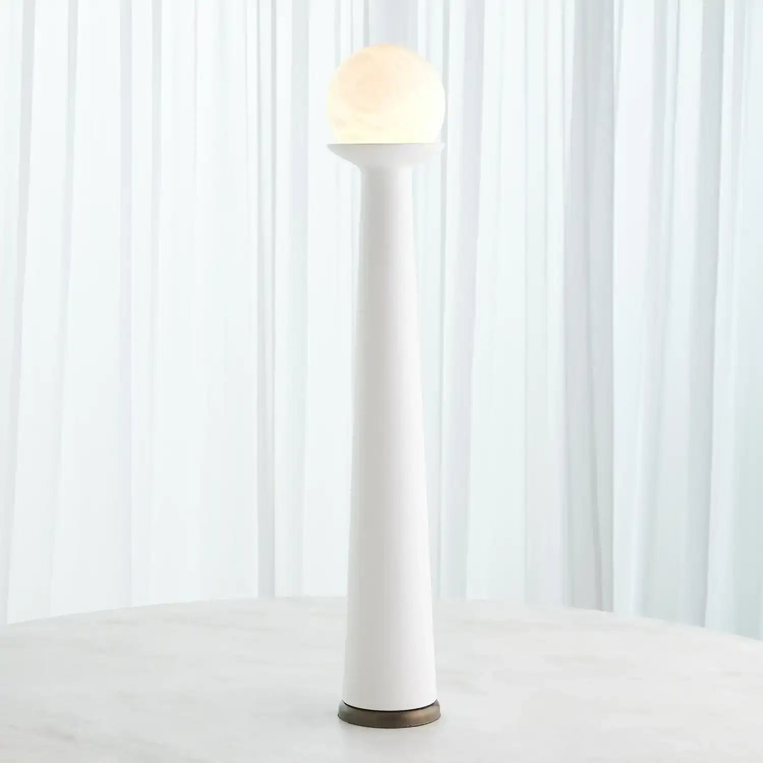 GLOBAL VIEWS, ALABASTER BULB TOWER LAMP, TABLE LAMPS
