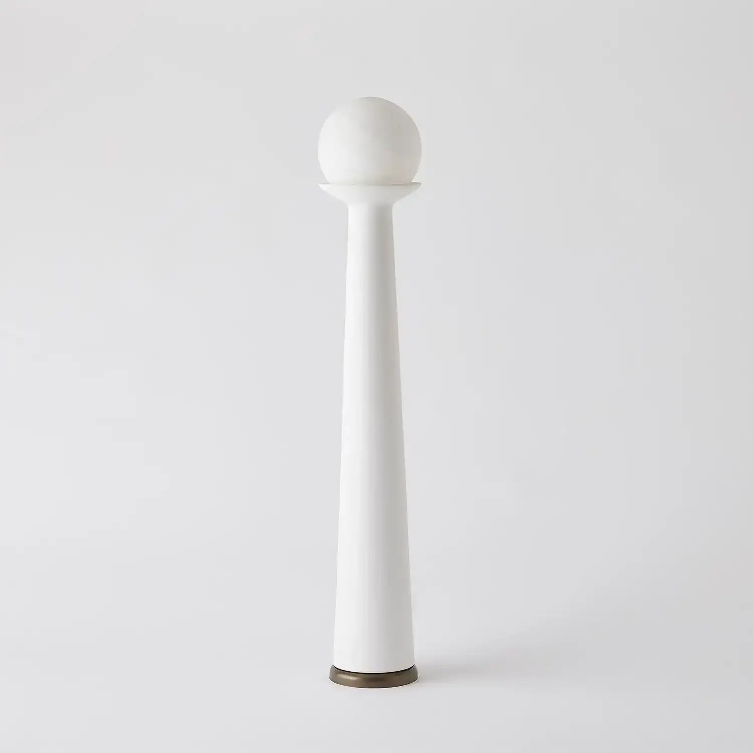 GLOBAL VIEWS, ALABASTER BULB TOWER LAMP, TABLE LAMPS