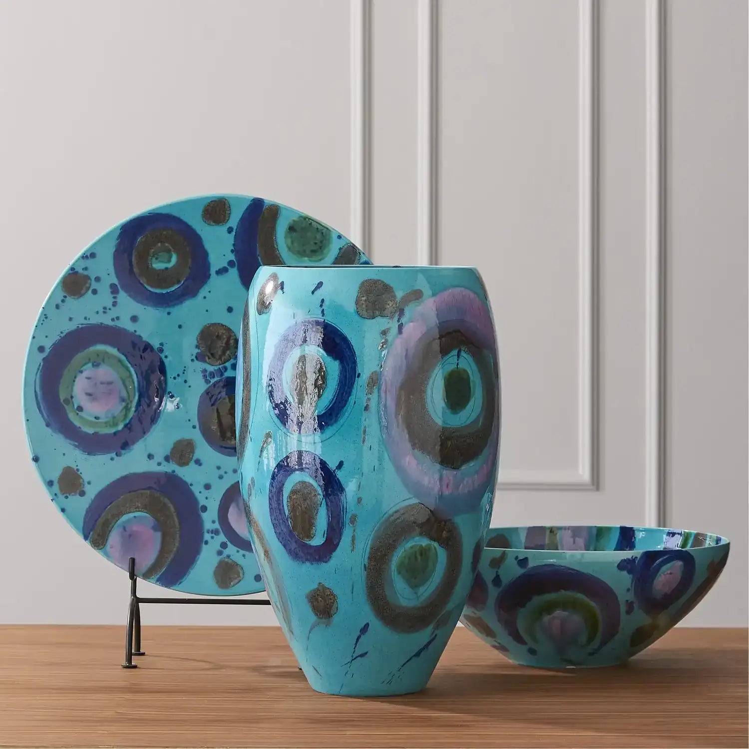 GLOBAL VIEWS BLUE SPOTS VASE - Decorative Accents