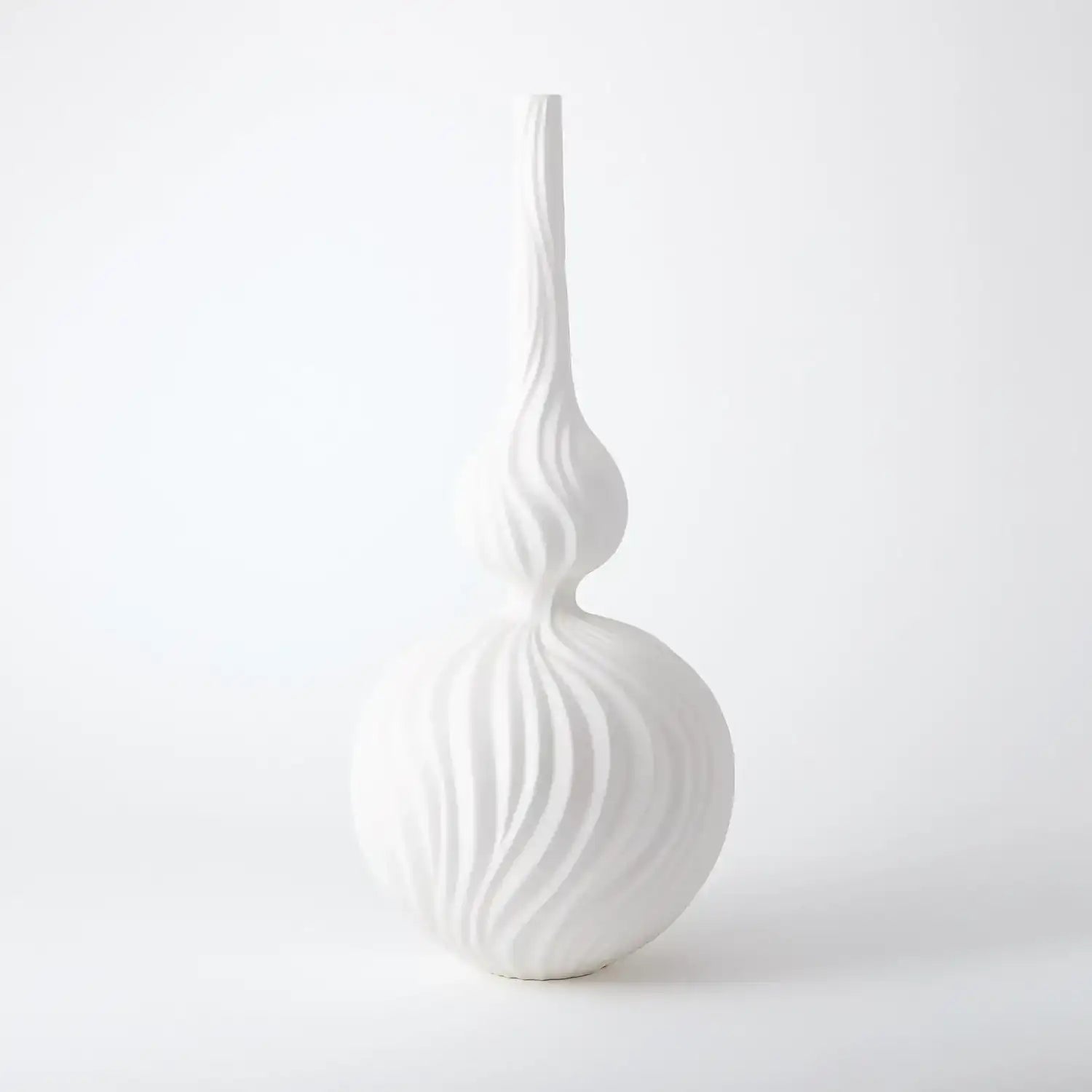 GLOBAL VIEWS MAGURA VASE - Decorative Accents