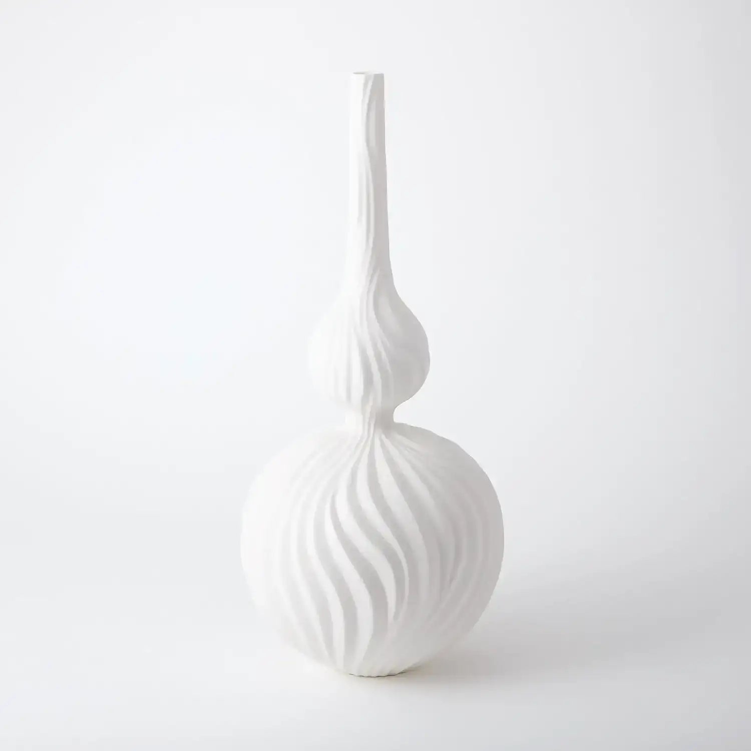 GLOBAL VIEWS MAGURA VASE - Decorative Accents