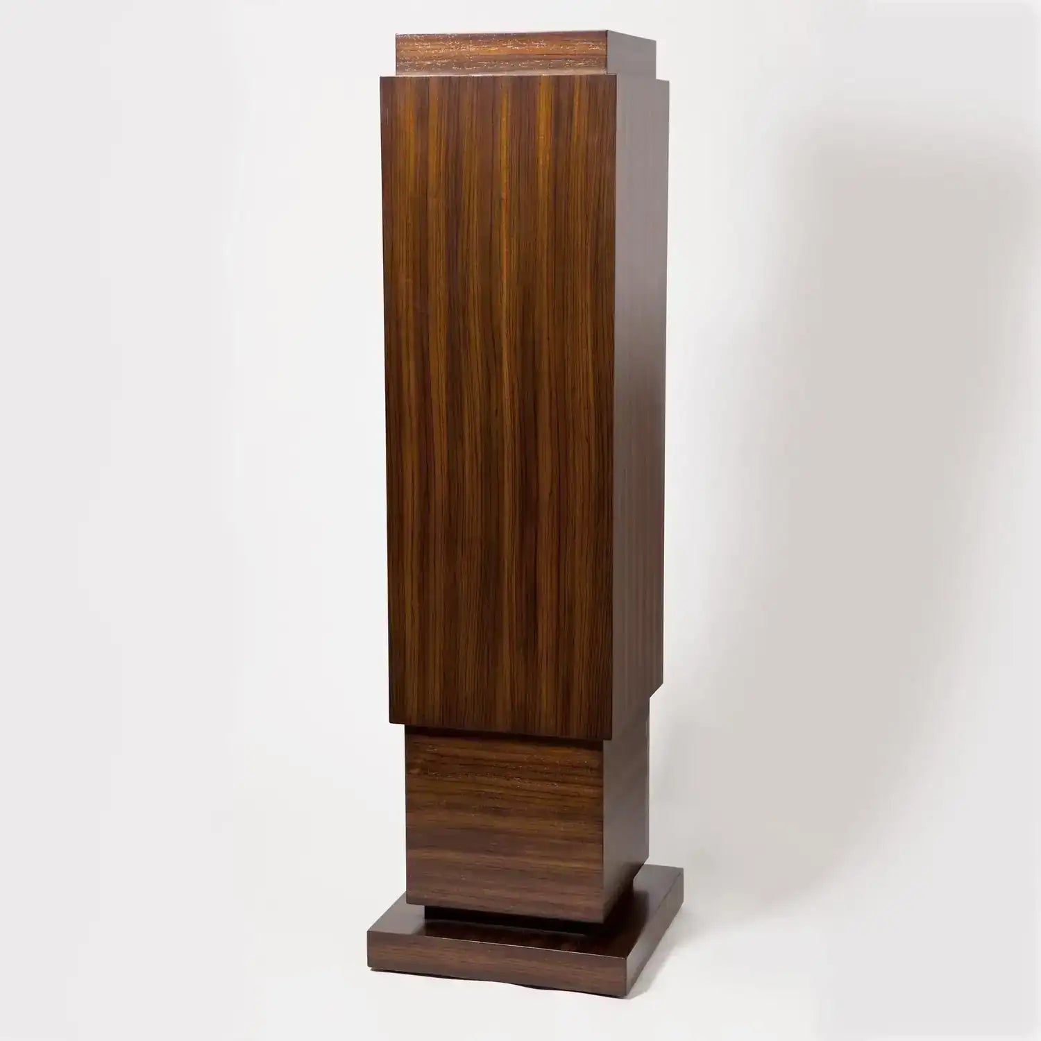 GLOBAL VIEWS SINGLE SKYSCRAPER PEDESTAL - Decorative Accents