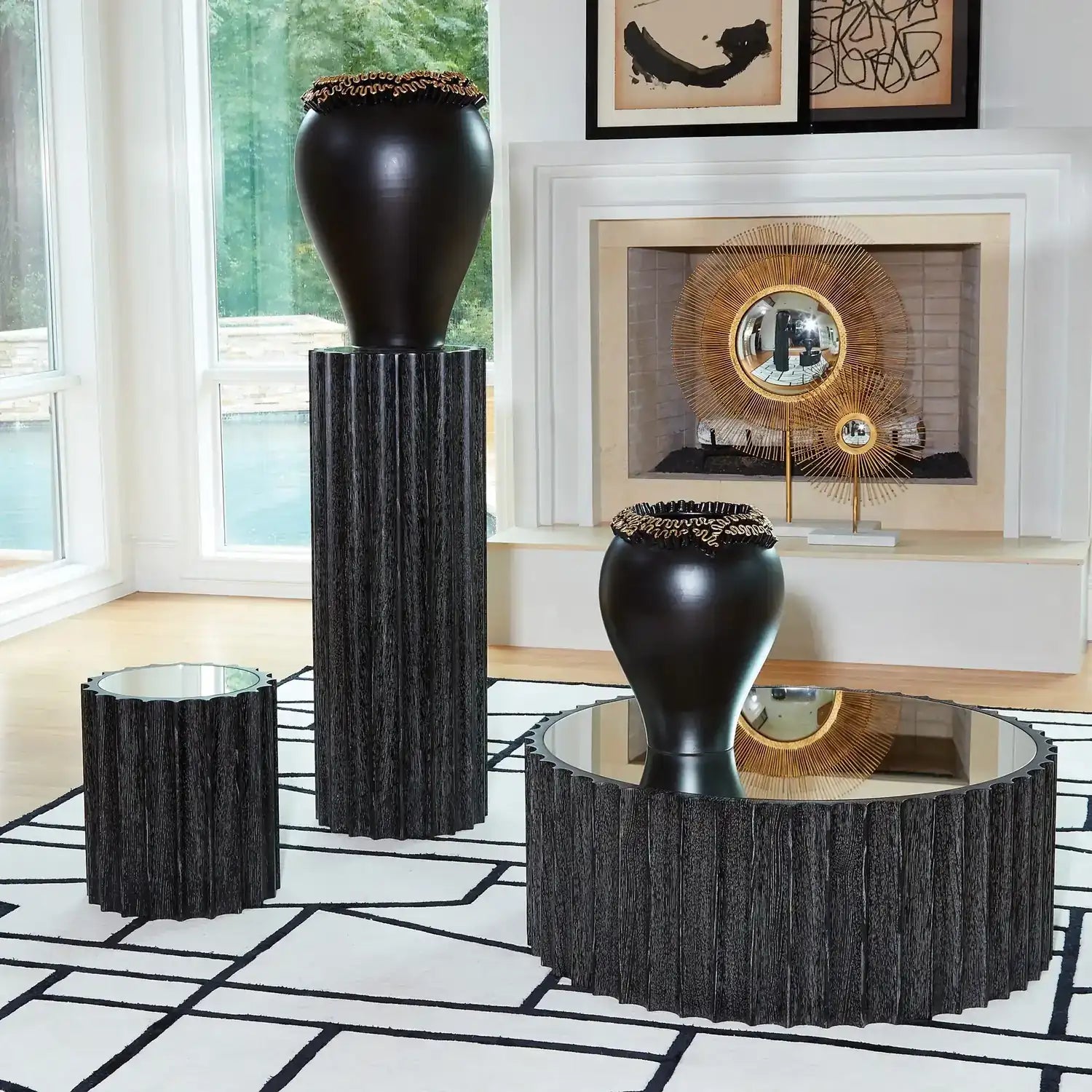 GLOBAL VIEWS REFLECTIVE COLUMN PEDESTAL - Decorative Accents