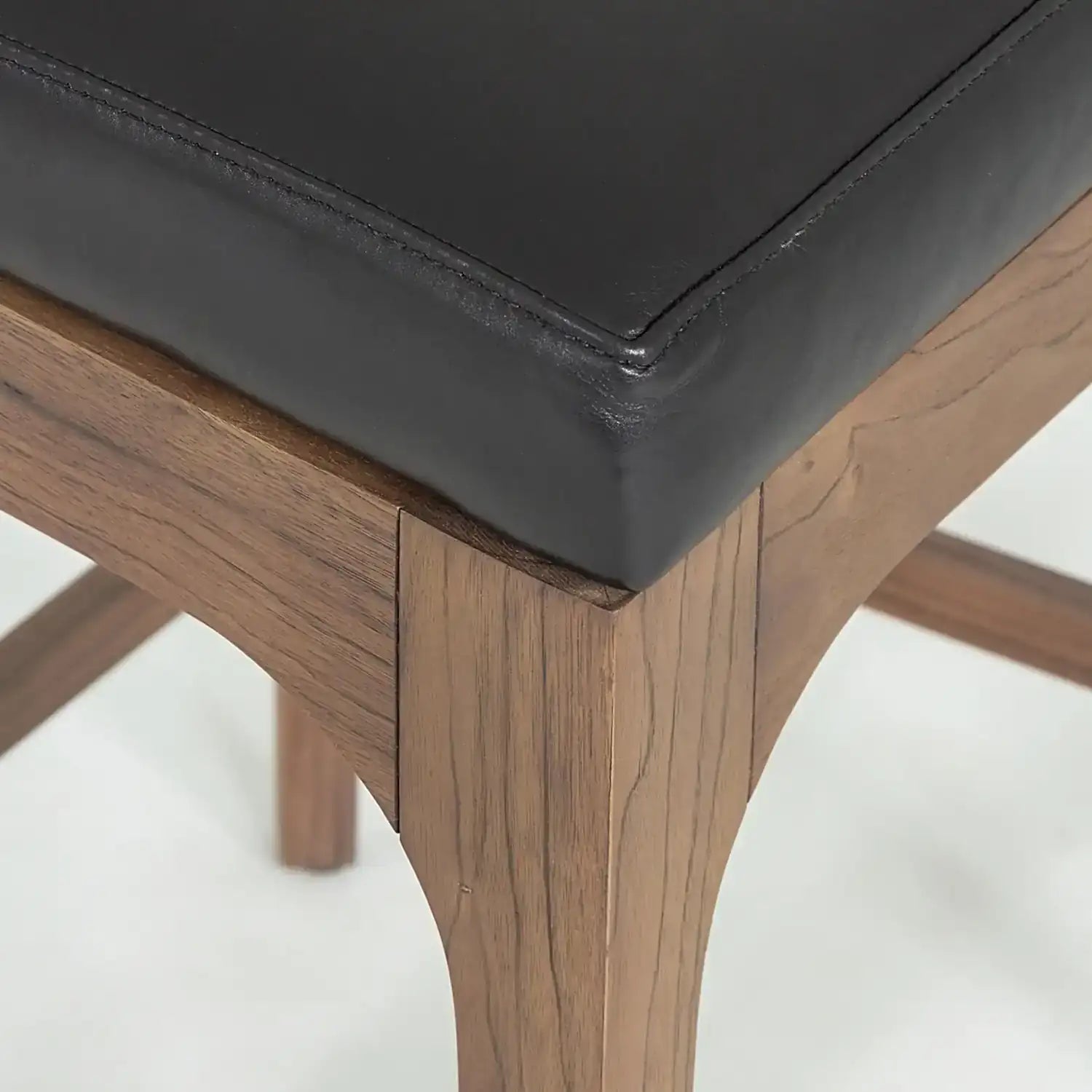 GLOBAL VIEWS MODERNO COUNTER STOOL - Bar Stools